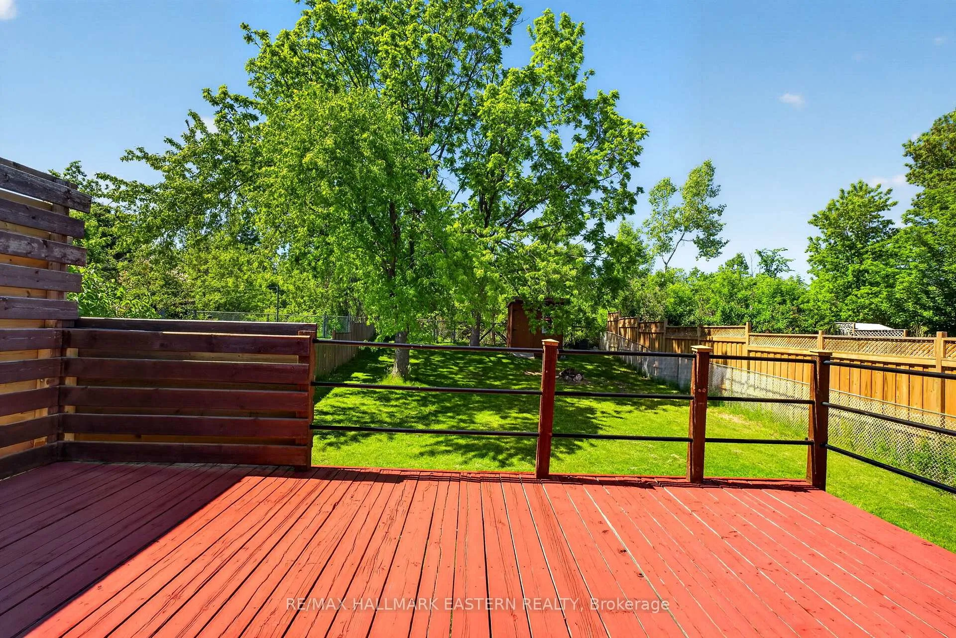 Photo 30 of 168 Towerhill Road N, Peterborough, Northcrest Ward 5 — HOMEH