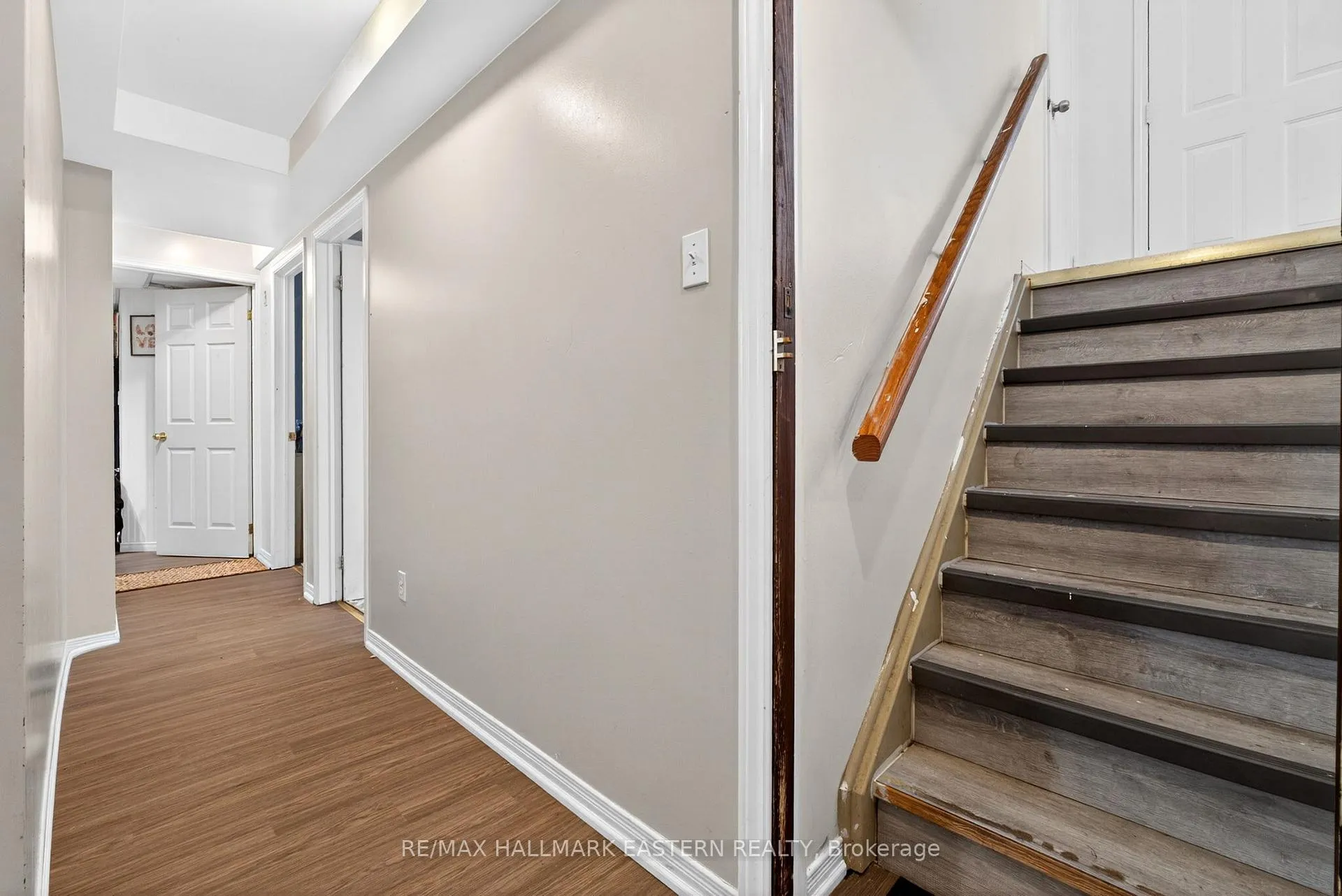 Photo 32 of 168 Towerhill Road N, Peterborough, Northcrest Ward 5 — HOMEH