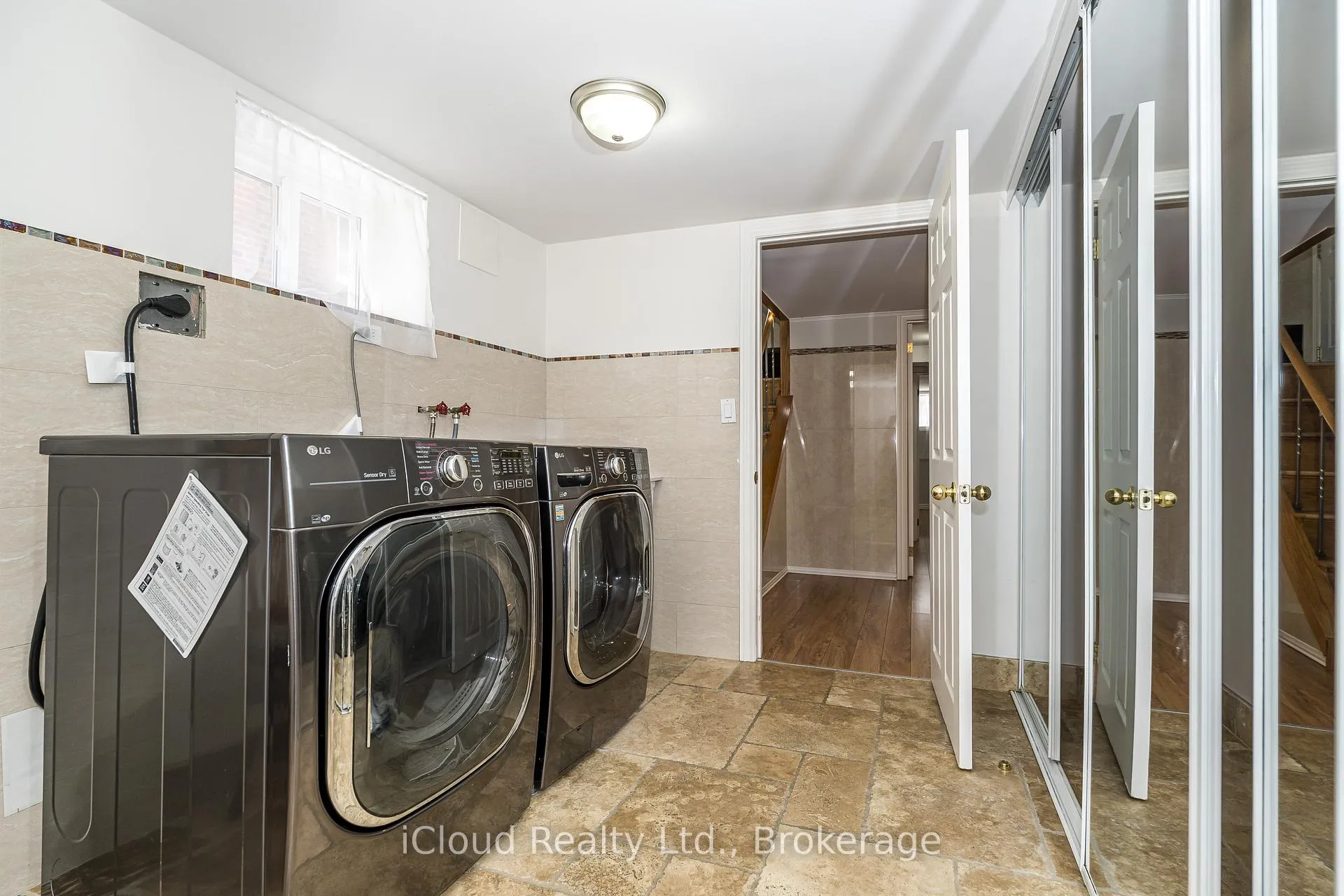 Photo 29 of 127 Silverhill Drive, Etobicoke, Islington-City Centre West — HOMEH