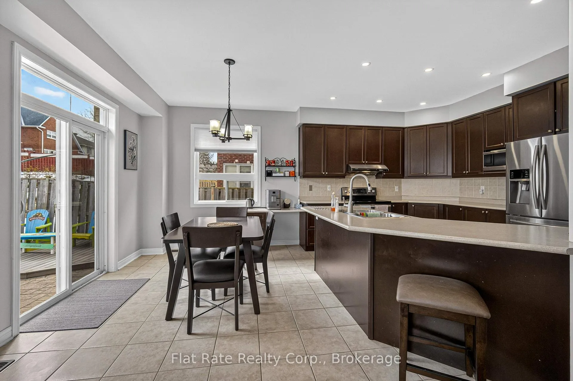 Photo 13 of 1570 Scollard Crescent, Peterborough, Ashburnham Ward 4 — HOMEH