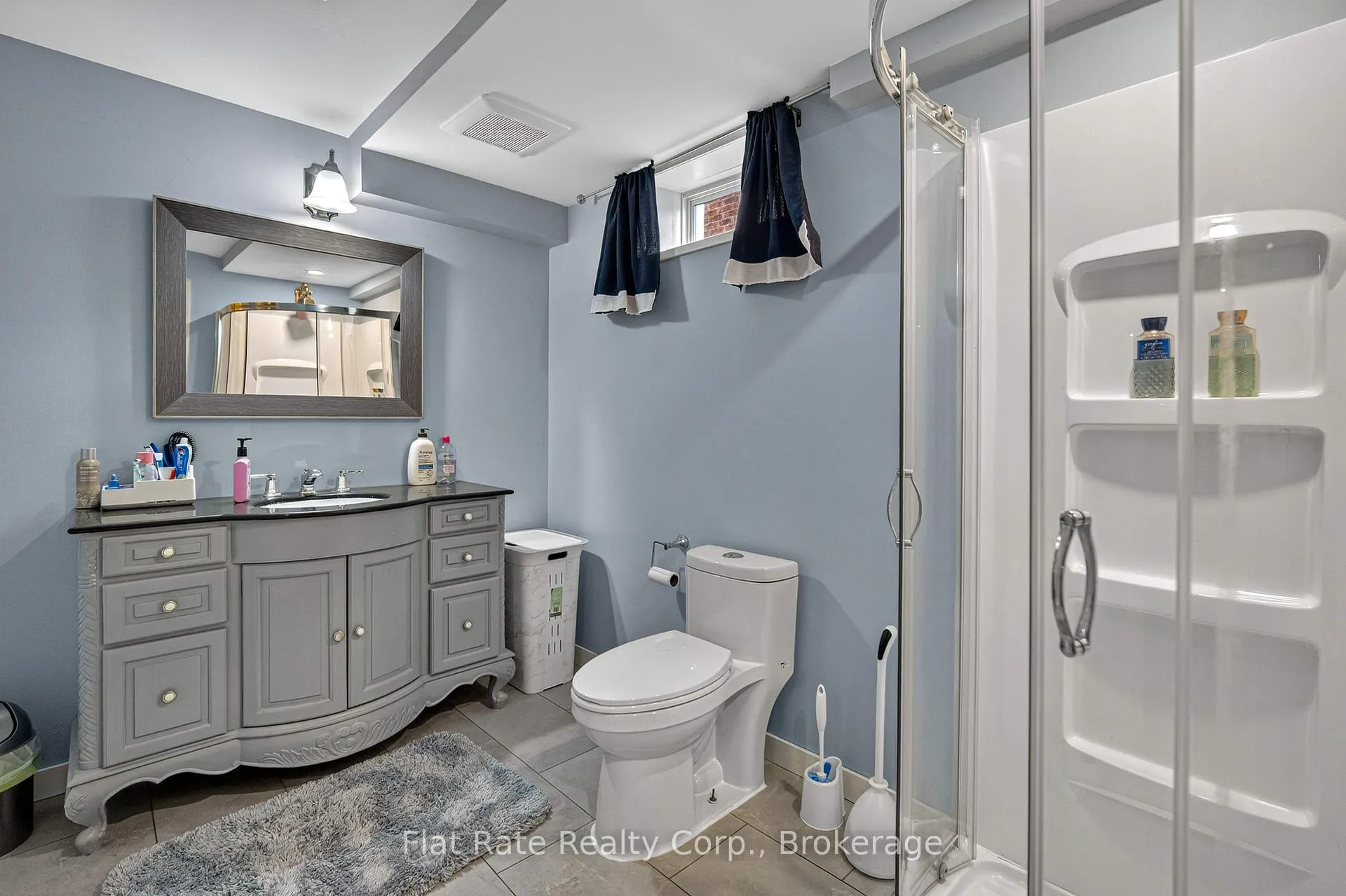 Photo 35 of 1570 Scollard Crescent, Peterborough, Ashburnham Ward 4 — HOMEH