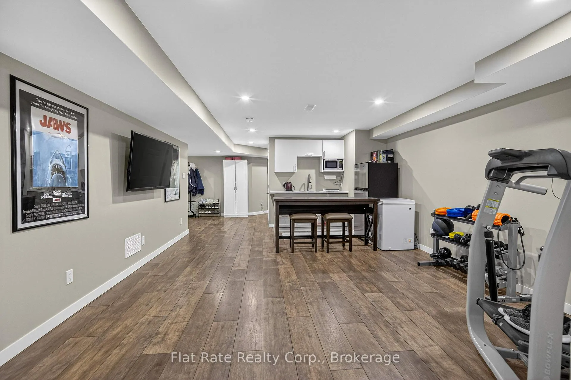 Photo 39 of 1570 Scollard Crescent, Peterborough, Ashburnham Ward 4 — HOMEH