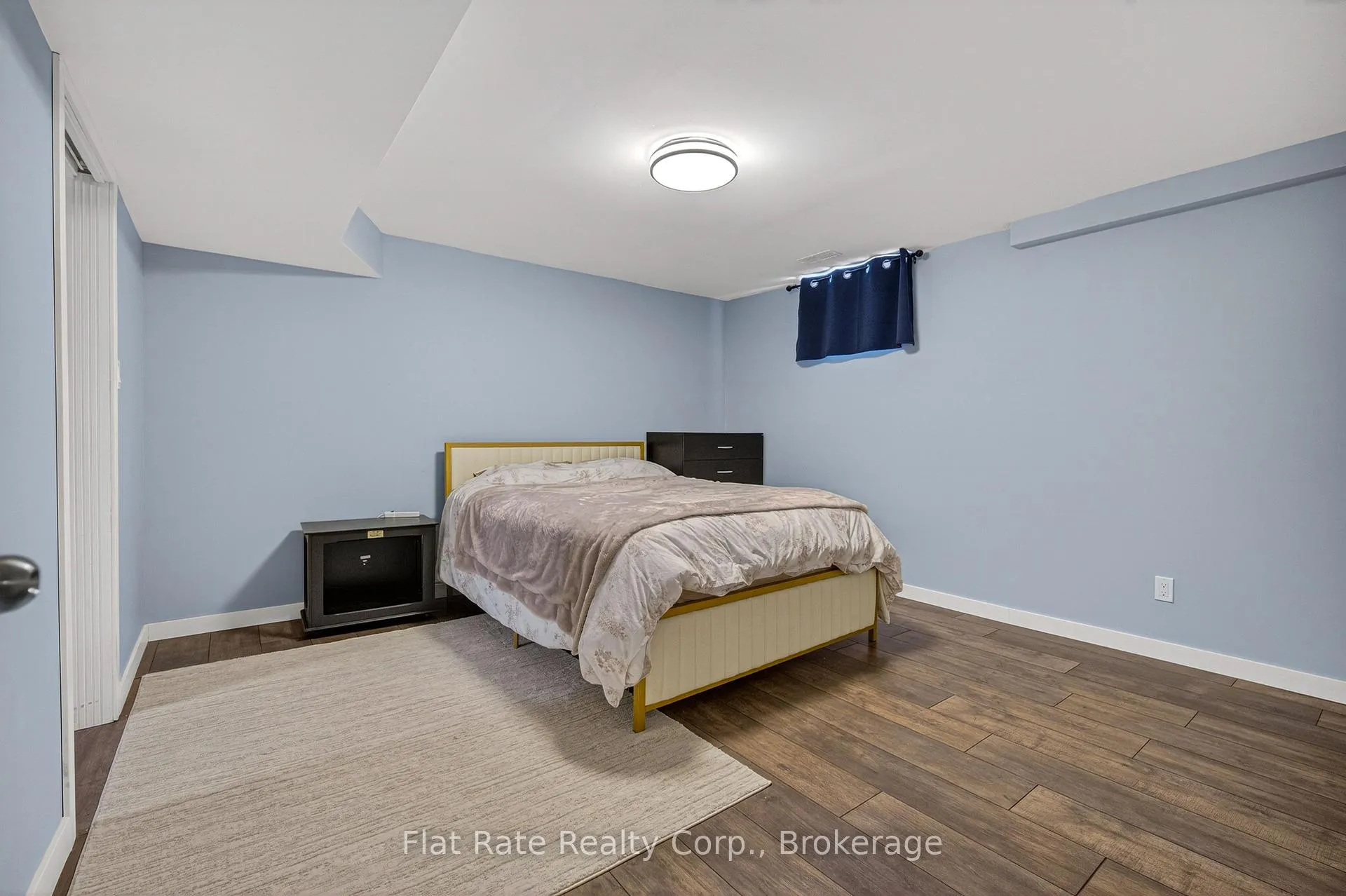 Photo 42 of 1570 Scollard Crescent, Peterborough, Ashburnham Ward 4 — HOMEH