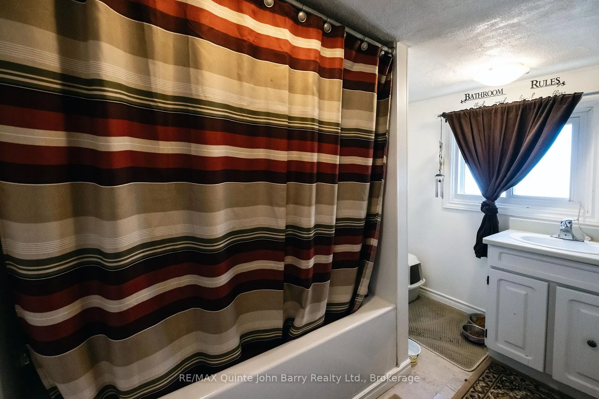 Photo 35 of 15 Mercia Street, Quinte West, Trenton Ward — HOMEH