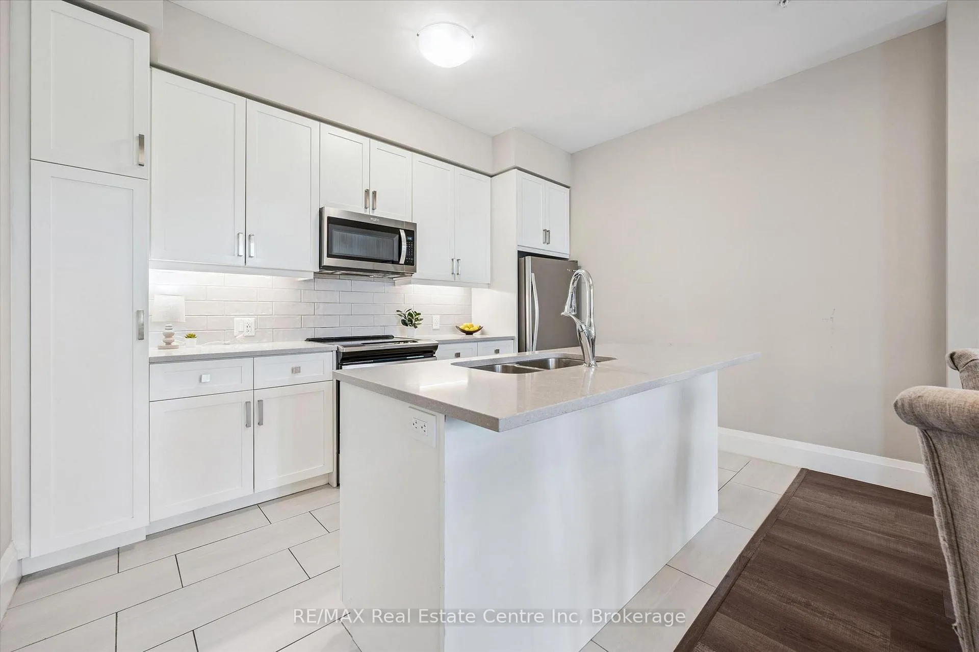 Photo 4 of Unit 103, 73 Arthur Street S, Guelph, St. Patrick's Ward — HOMEH