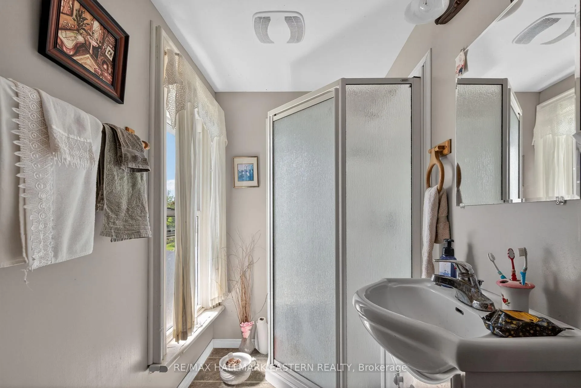 Photo 42 of 45 Spring Street, Asphodel-Norwood, Norwood — HOMEH