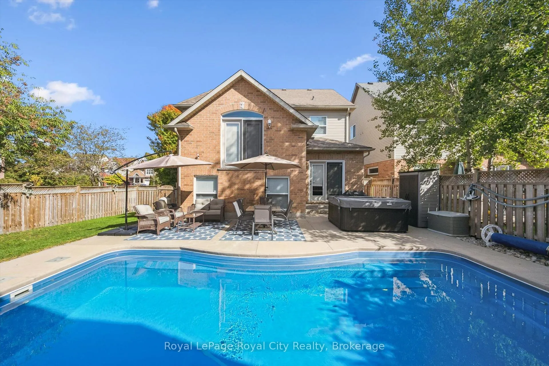 Photo 1 of 273 Carrington Drive, Guelph, Kortright West — HOMEH