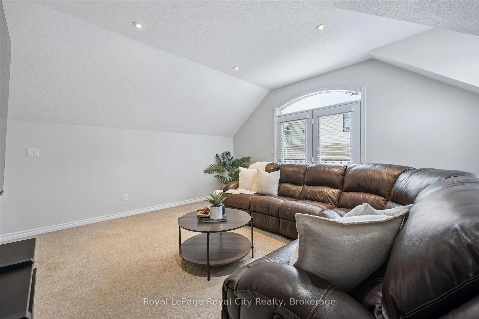 Photo 22 of 273 Carrington Drive, Guelph, Kortright West — HOMEH