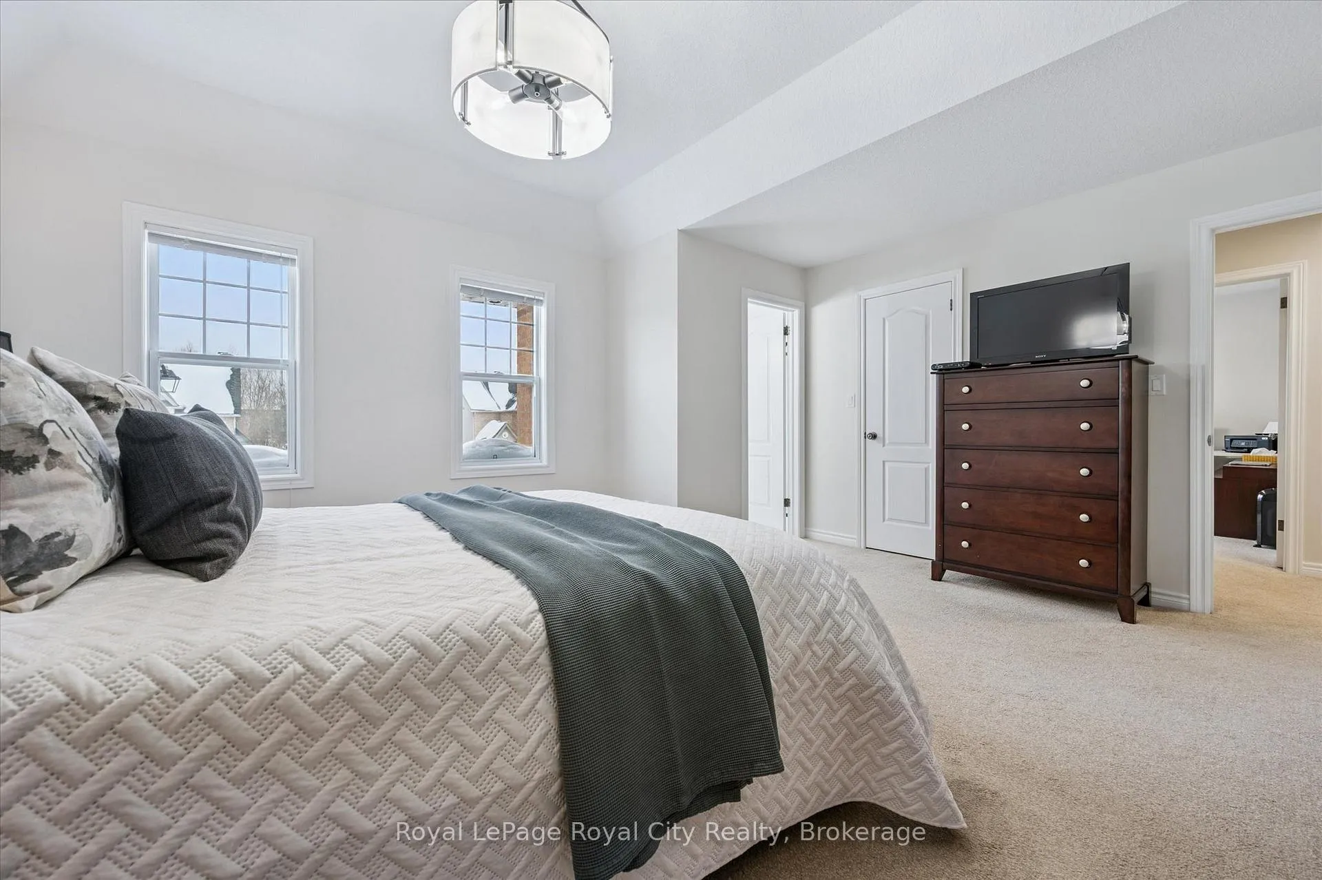 Photo 31 of 273 Carrington Drive, Guelph, Kortright West — HOMEH