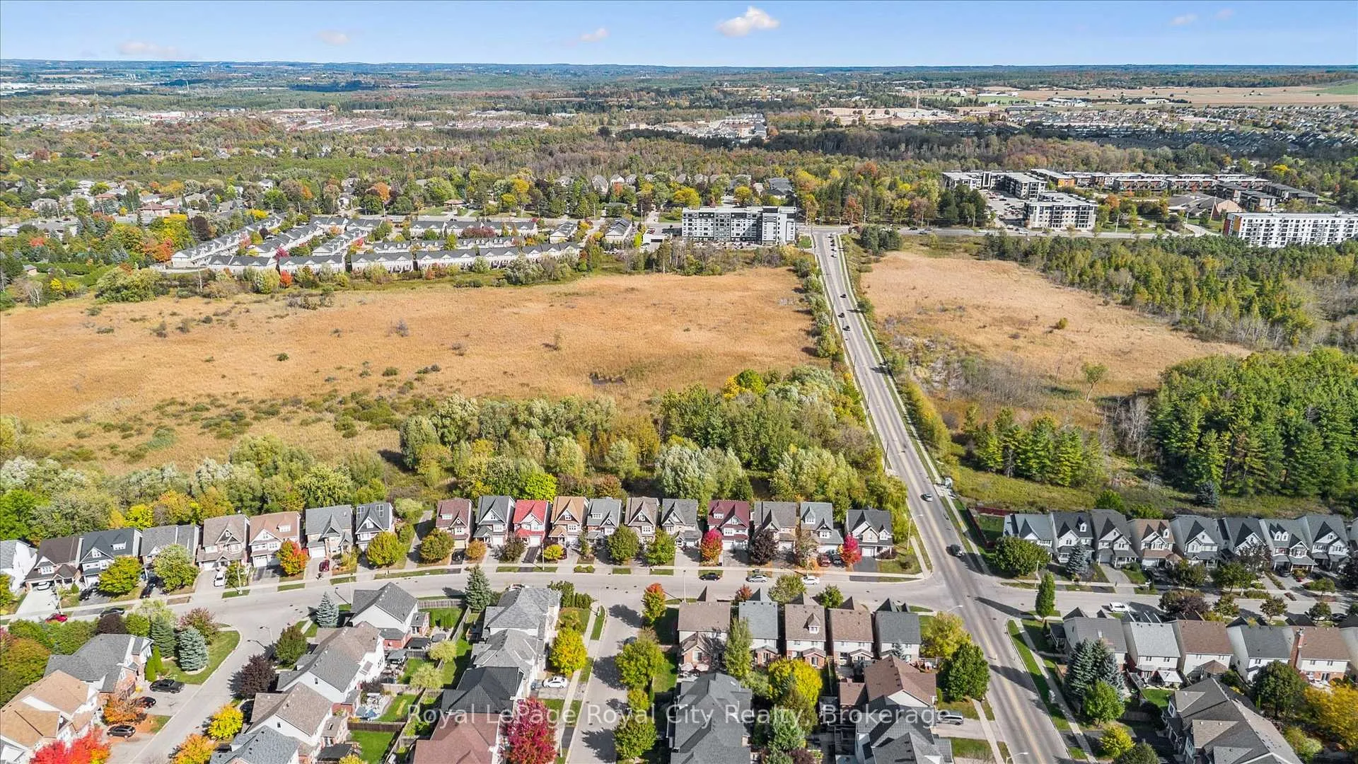 Photo 50 of 273 Carrington Drive, Guelph, Kortright West — HOMEH
