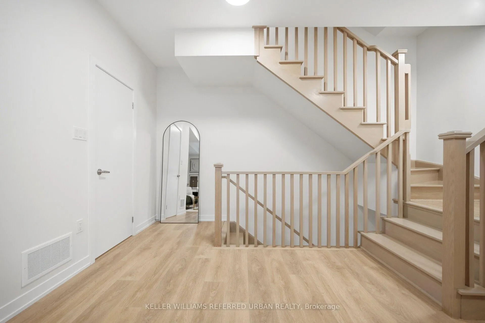 Photo 6 of Unit 607, 1865 Pickering Parkway, Pickering, Village East — HOMEH