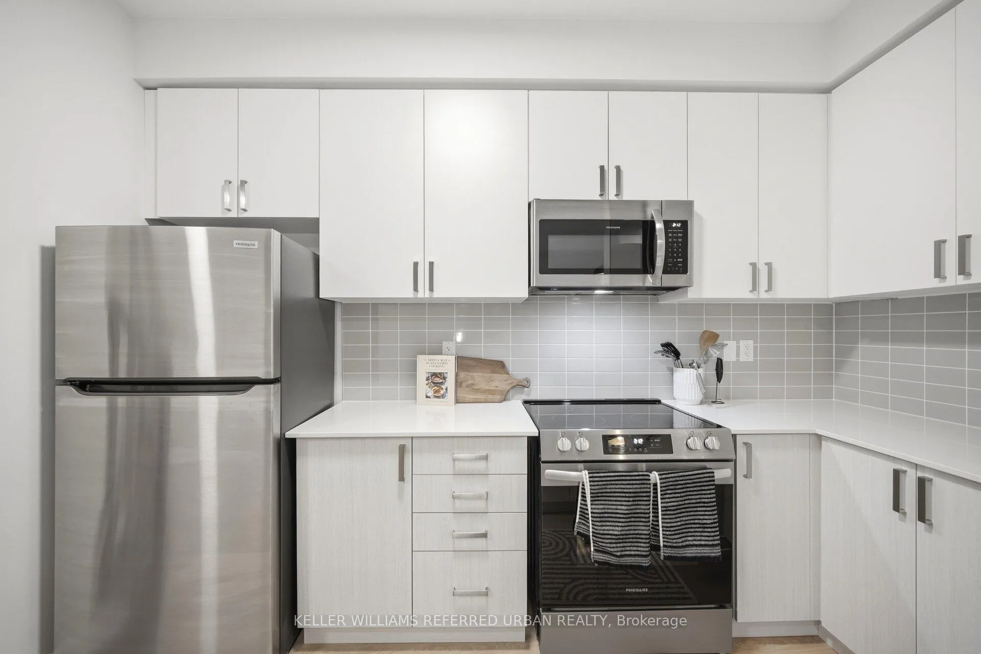 Photo 10 of Unit 607, 1865 Pickering Parkway, Pickering, Village East — HOMEH