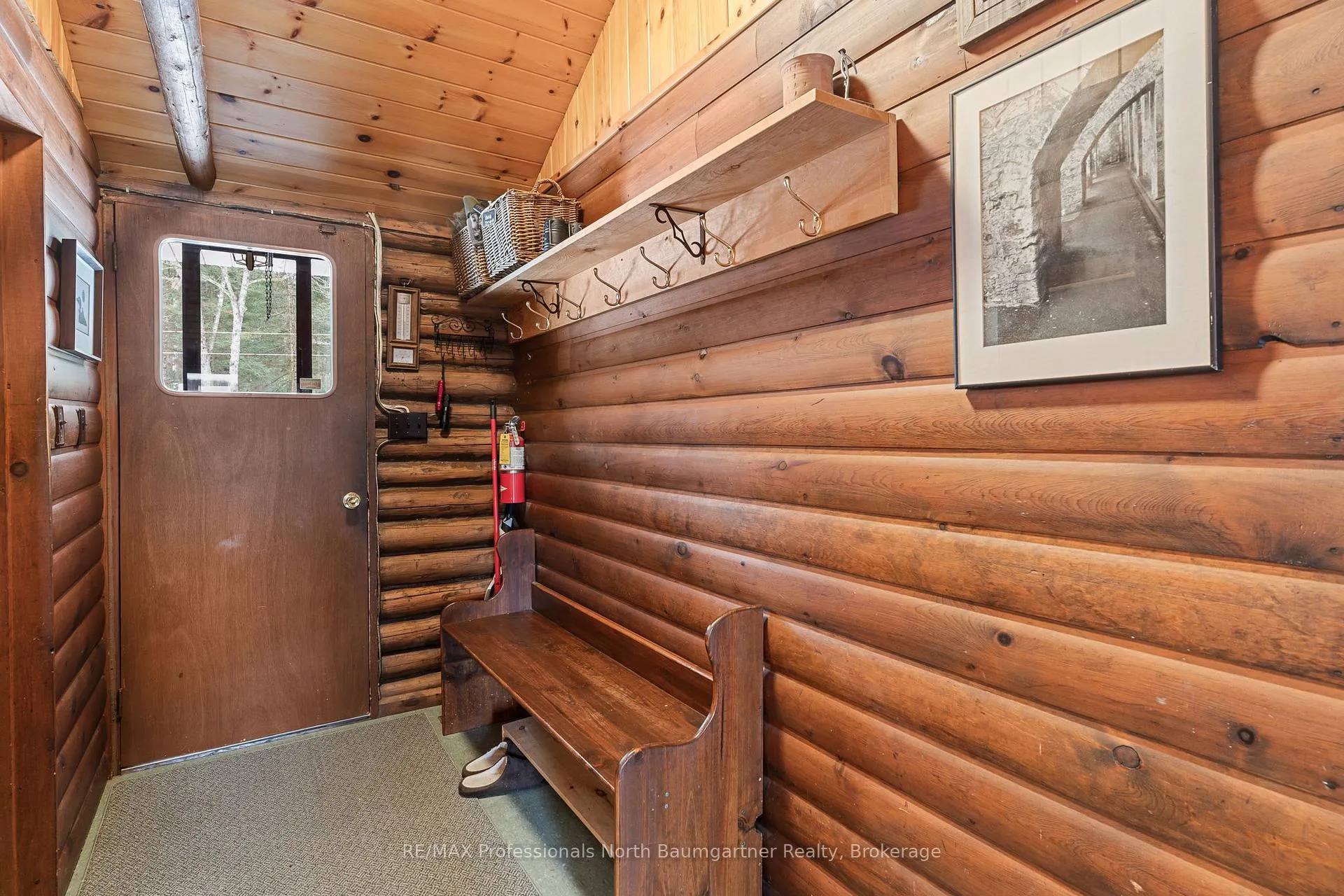 Photo 3 of 1012 Coulson Lane, Highlands East, Glamorgan — HOMEH