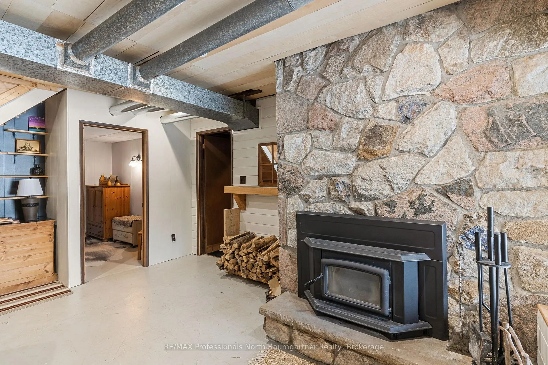 Photo 18 of 1012 Coulson Lane, Highlands East, Glamorgan — HOMEH