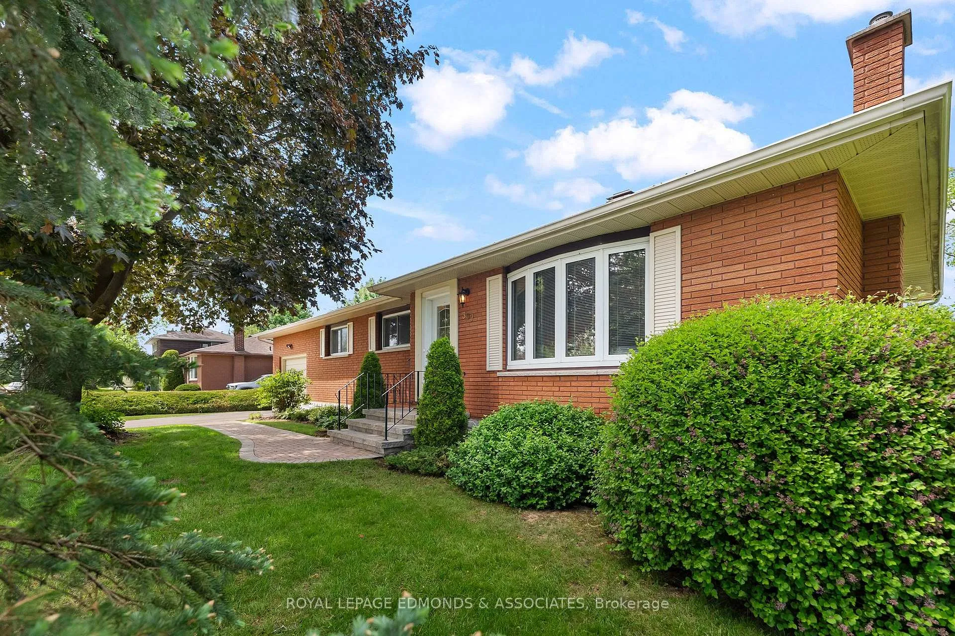 Photo 3 of 397 Chamberlain Street, Pembroke — HOMEH