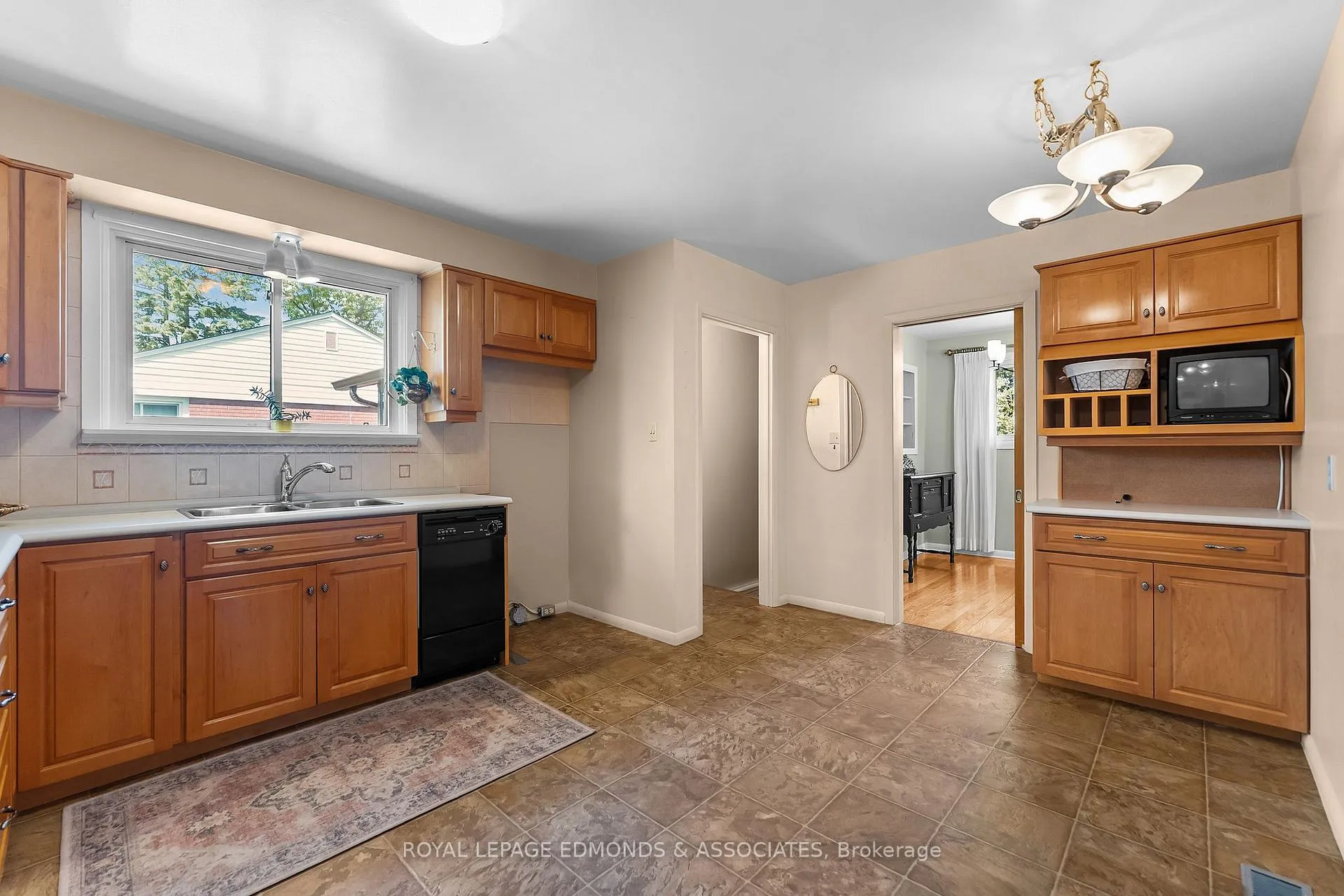 Photo 14 of 397 Chamberlain Street, Pembroke — HOMEH