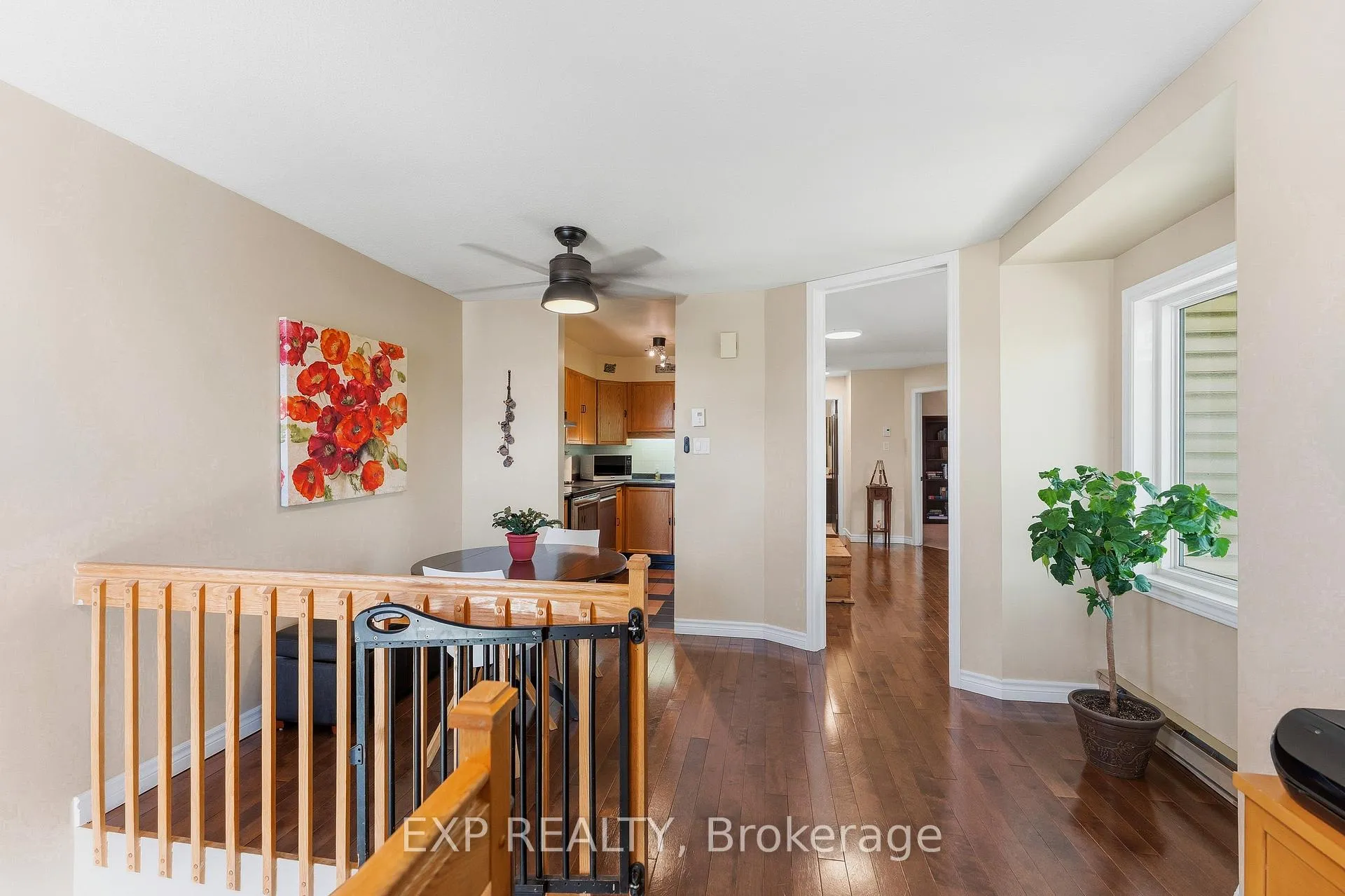 Photo 12 of Unit 7, 2 Stonebank Crescent, Ottawa, Westcliffe Estates — HOMEH