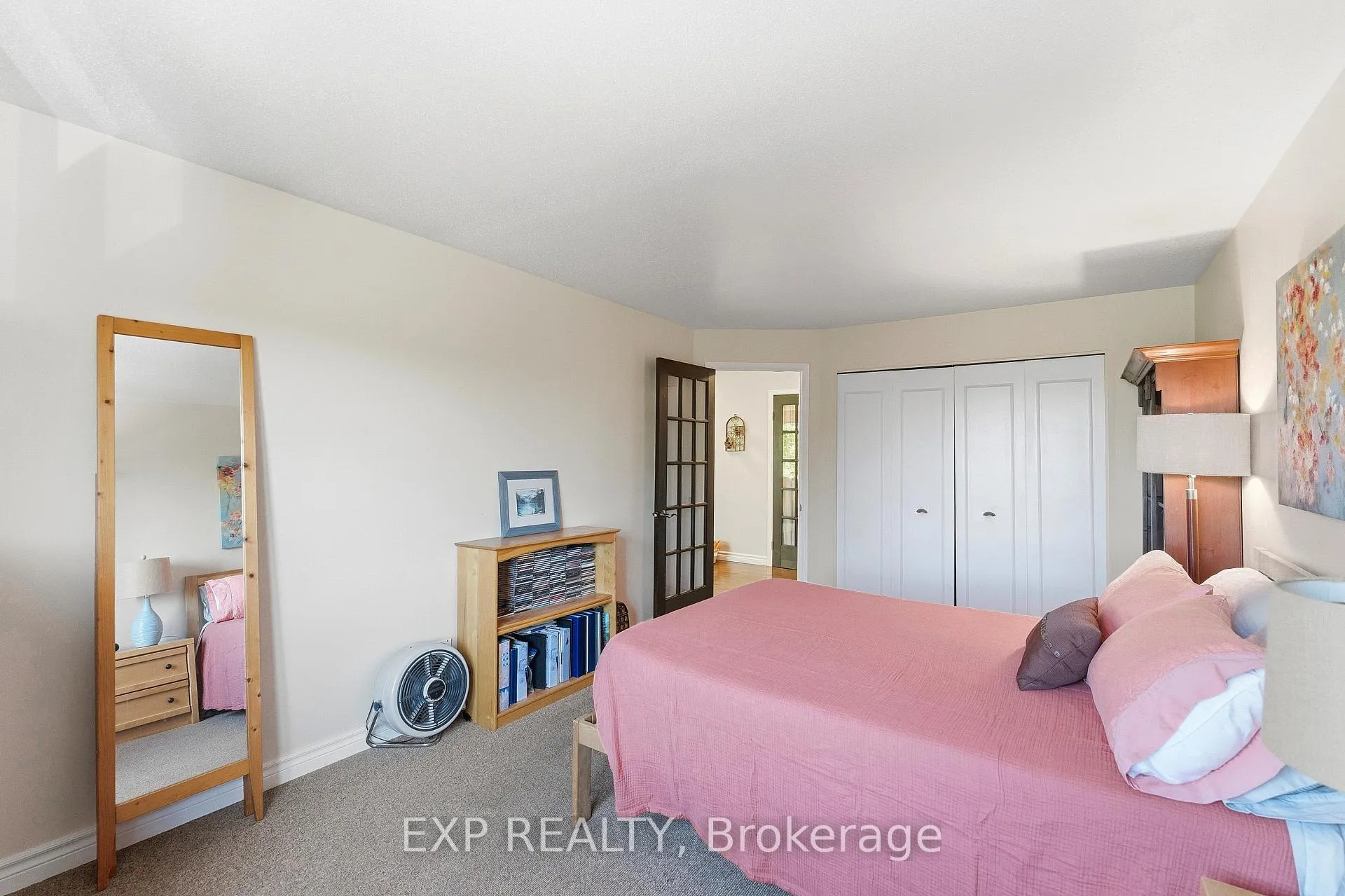 Photo 23 of Unit 7, 2 Stonebank Crescent, Ottawa, Westcliffe Estates — HOMEH