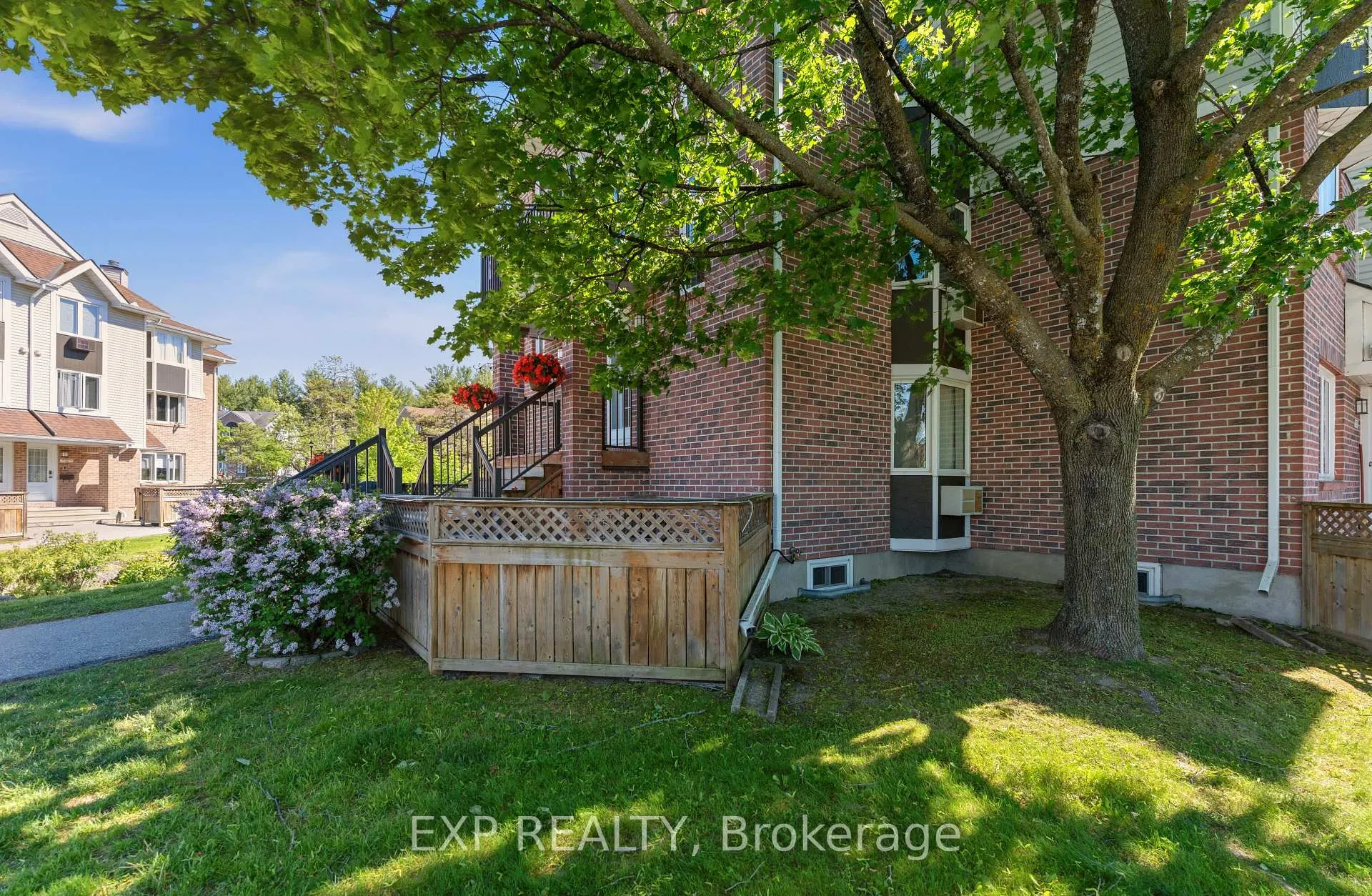 Photo 36 of Unit 7, 2 Stonebank Crescent, Ottawa, Westcliffe Estates — HOMEH