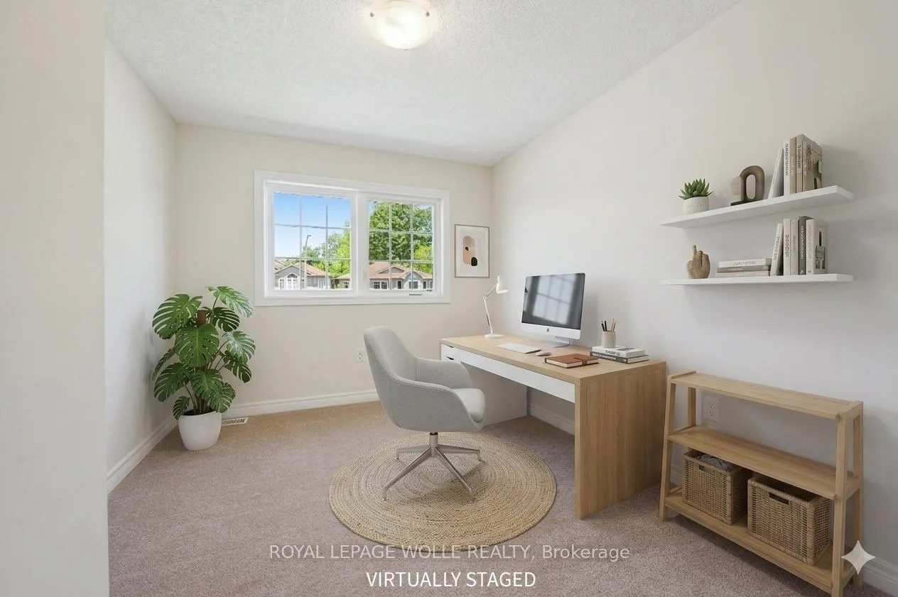 Photo 19 of 86 Upper Mercer Street, Kitchener — HOMEH