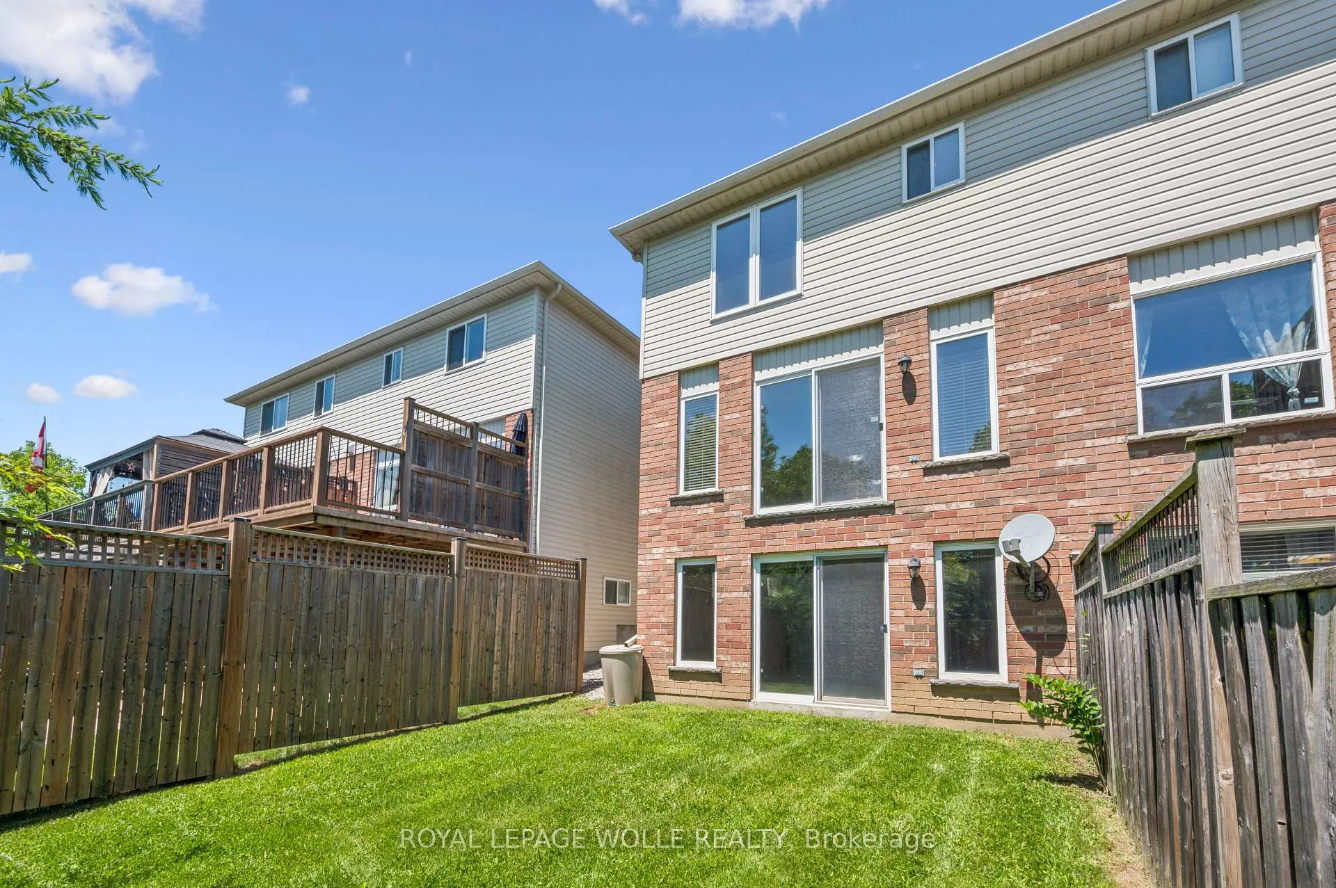 Photo 37 of 86 Upper Mercer Street, Kitchener — HOMEH