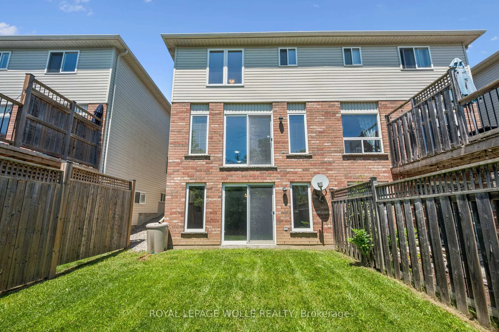 Photo 38 of 86 Upper Mercer Street, Kitchener — HOMEH
