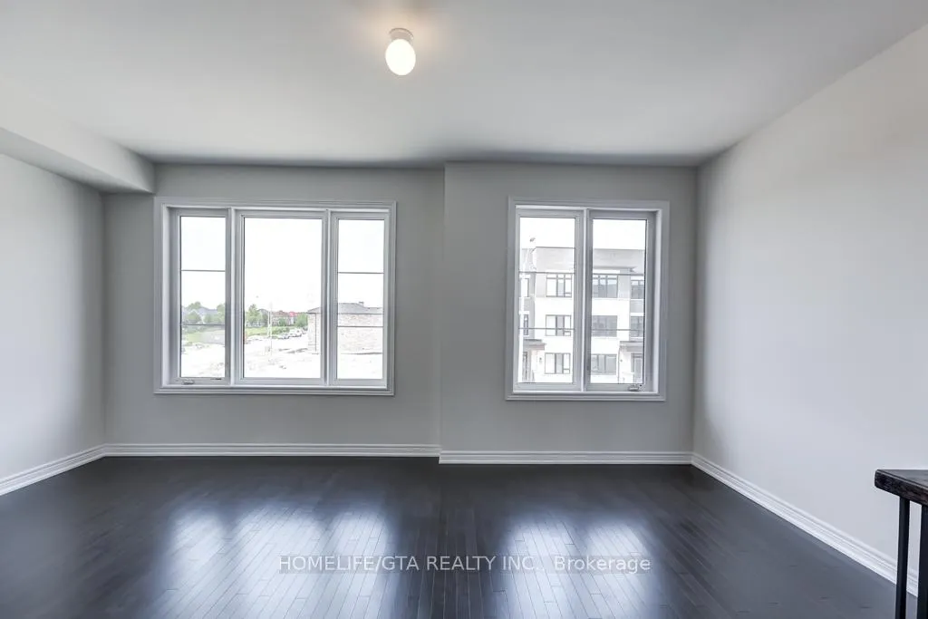 Photo 19 of 135 Vine Cliff Boulevard, Markham, Victoria Manor-Jennings Gate — HOMEH