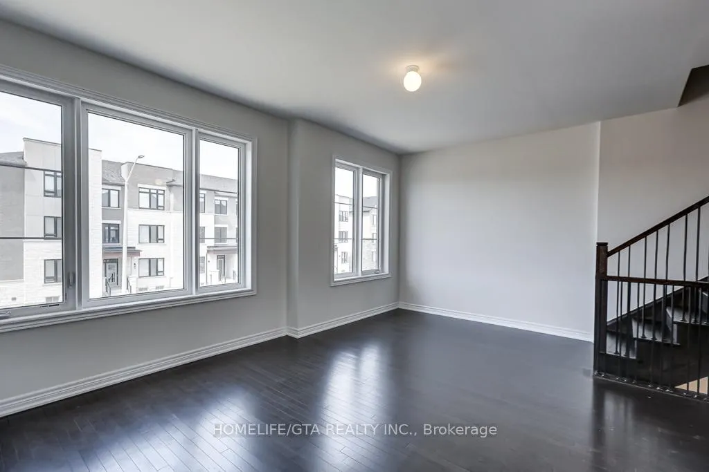 Photo 20 of 135 Vine Cliff Boulevard, Markham, Victoria Manor-Jennings Gate — HOMEH