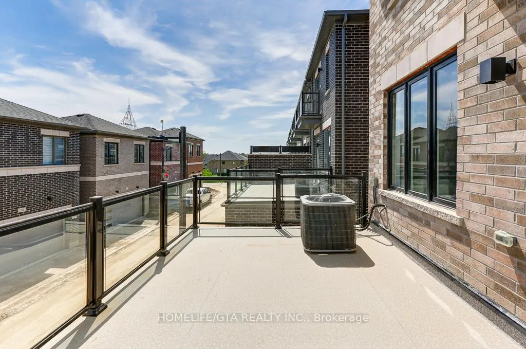 Photo 24 of 135 Vine Cliff Boulevard, Markham, Victoria Manor-Jennings Gate — HOMEH