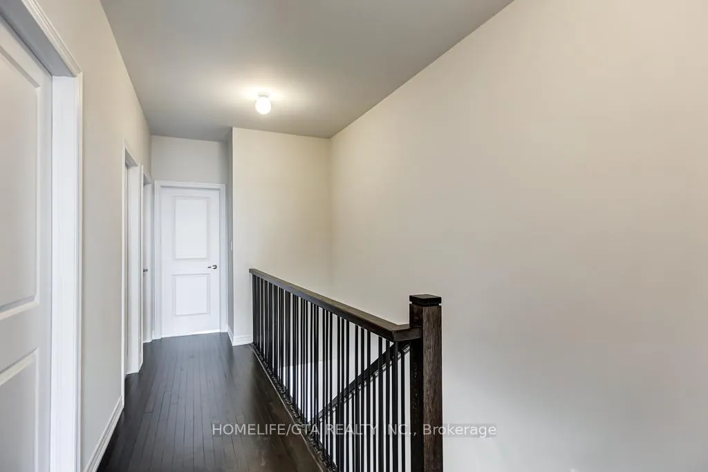 Photo 33 of 135 Vine Cliff Boulevard, Markham, Victoria Manor-Jennings Gate — HOMEH