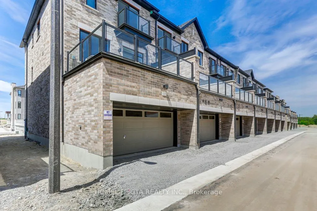 Photo 41 of 135 Vine Cliff Boulevard, Markham, Victoria Manor-Jennings Gate — HOMEH