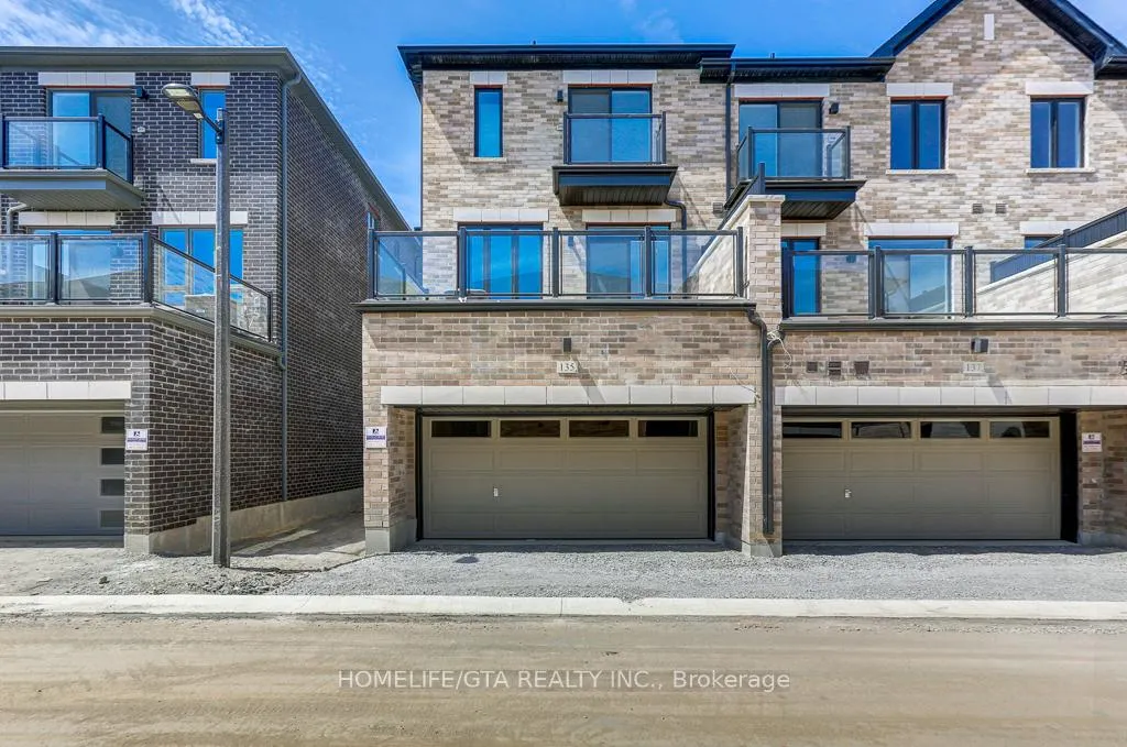 Photo 42 of 135 Vine Cliff Boulevard, Markham, Victoria Manor-Jennings Gate — HOMEH