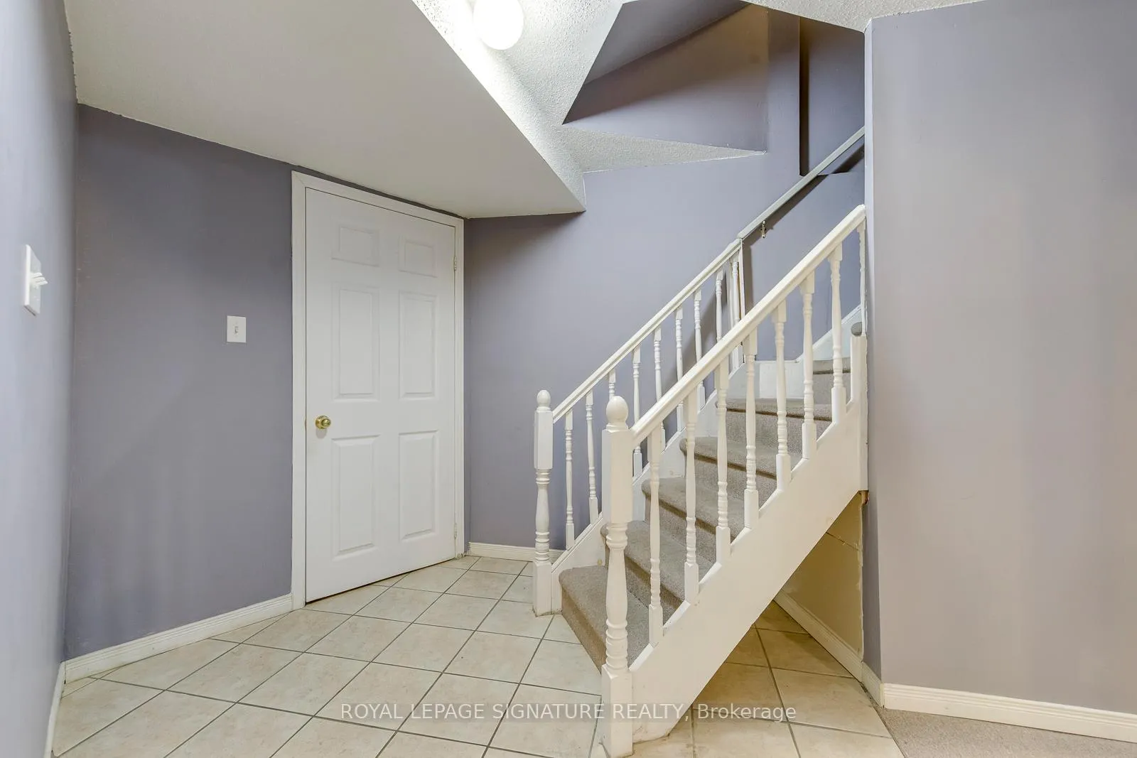 Photo 3 of Unit Bsmt, 7197 Terragar Boulevard, Mississauga, Lisgar — HOMEH