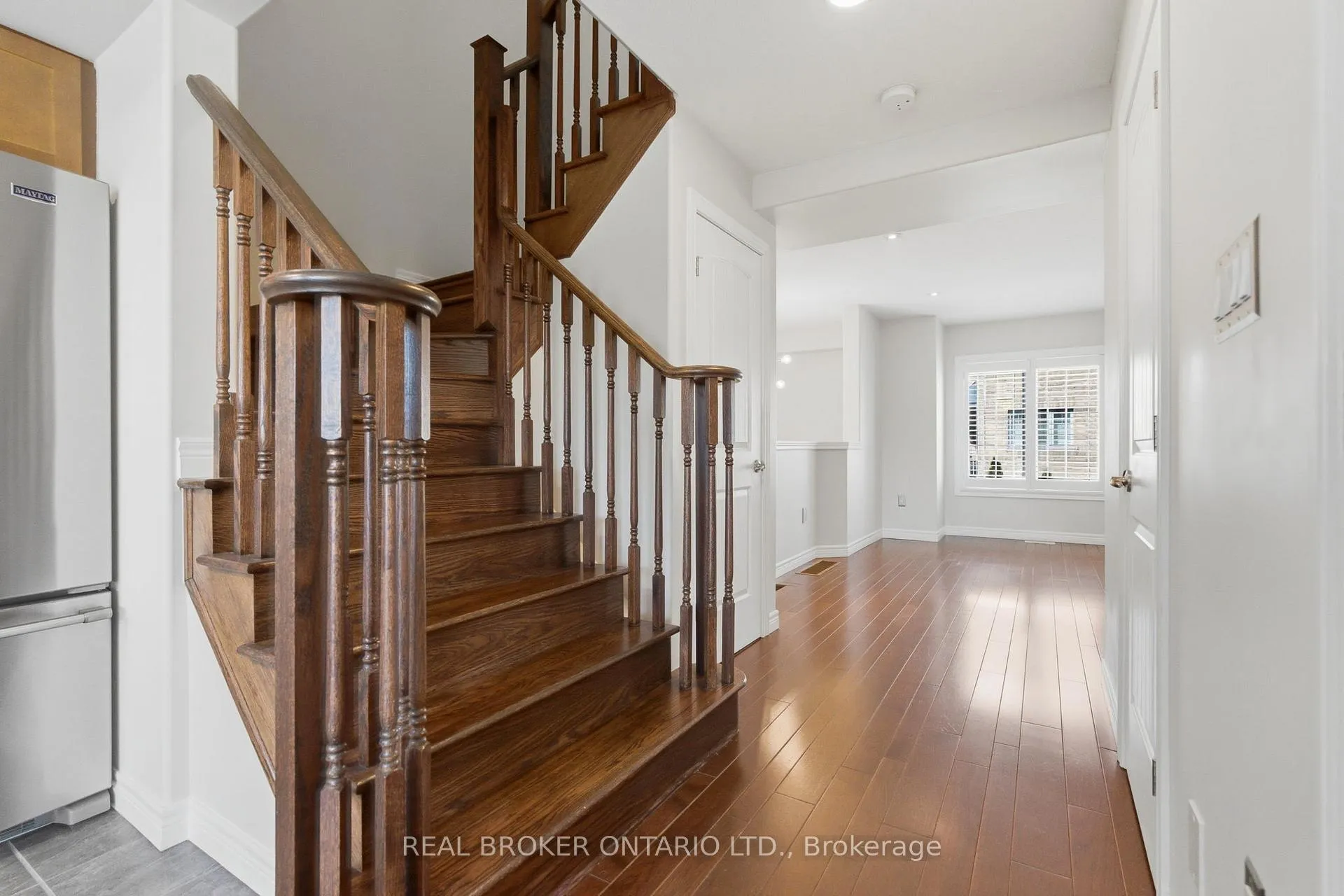 Photo 21 of Unit 13, 201 Westbank Trail, Hamilton, Stoney Creek Mountain — HOMEH