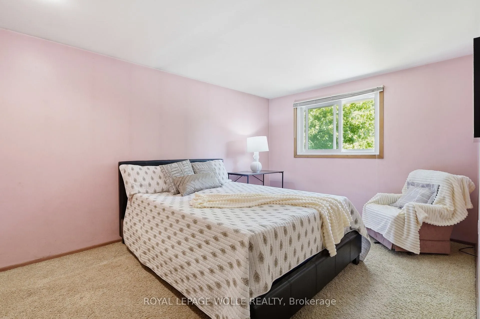 Photo 19 of 4 Bradley Place, Kitchener — HOMEH