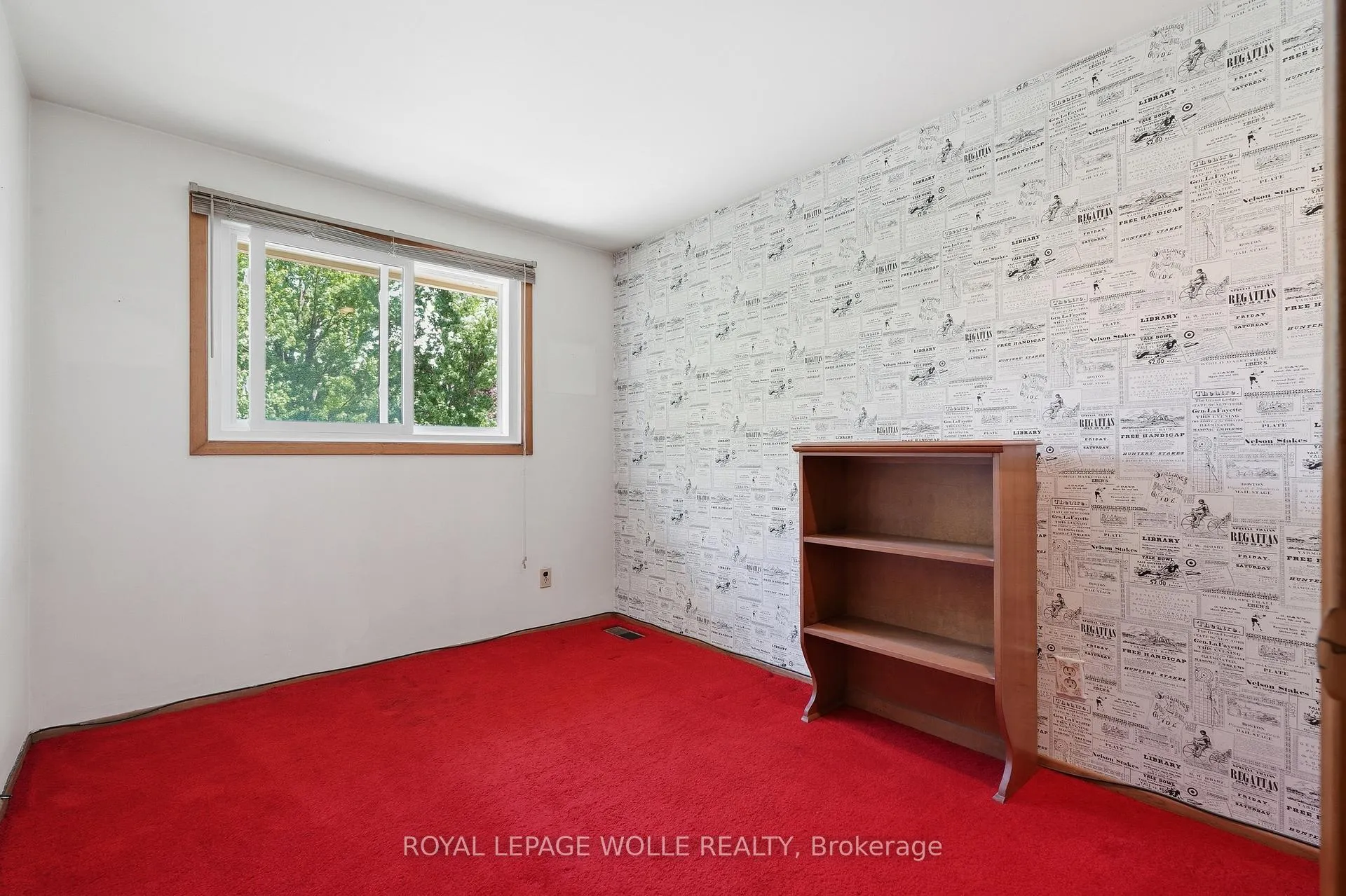 Photo 23 of 4 Bradley Place, Kitchener — HOMEH