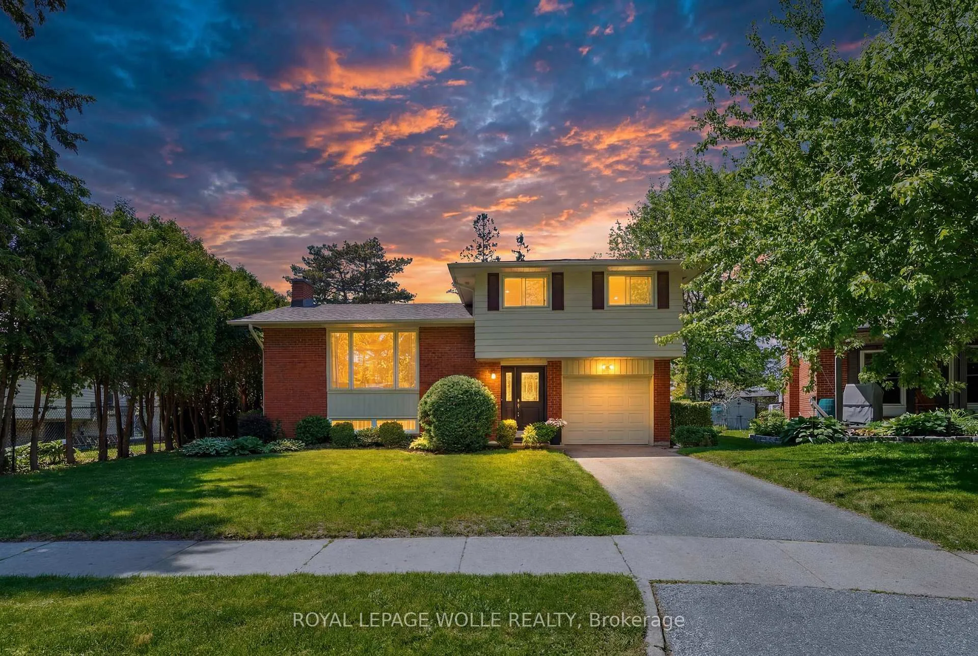 Photo 32 of 4 Bradley Place, Kitchener — HOMEH