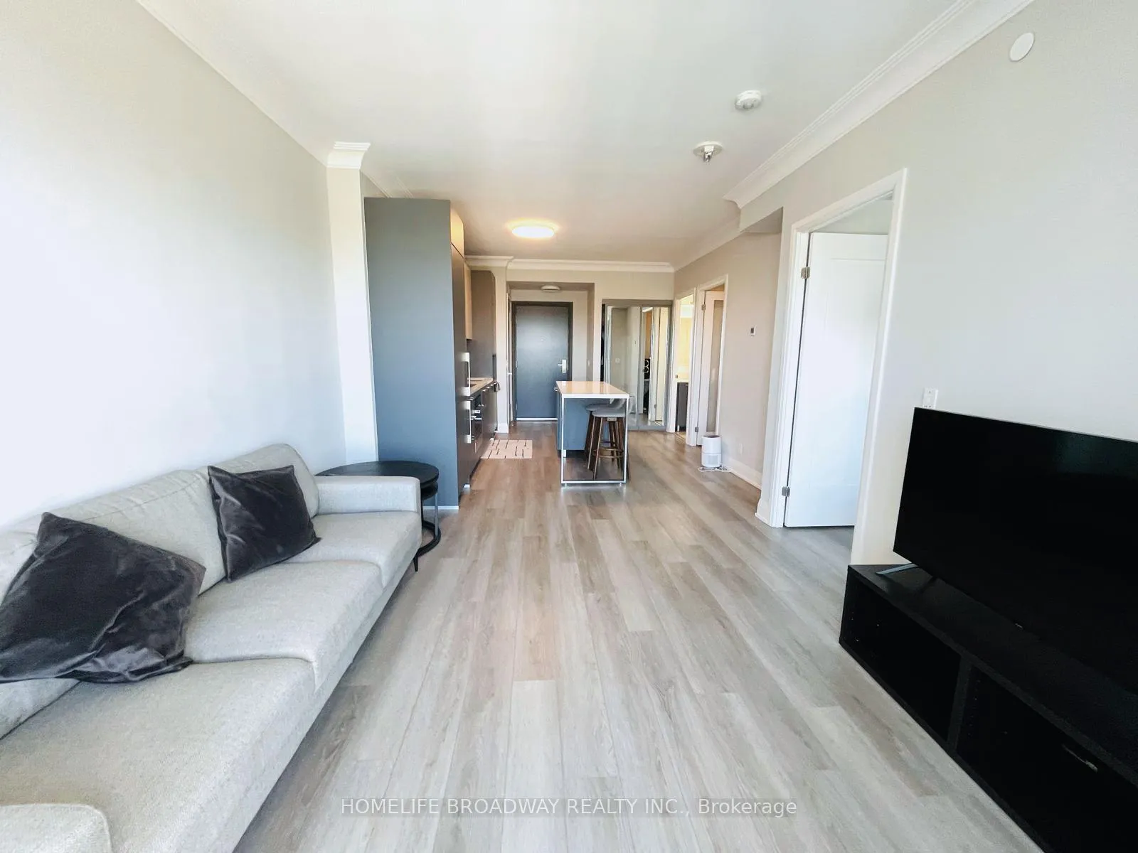 Photo 5 of Unit 3609, 8 Water Walk Drive, Markham, Unionville — HOMEH