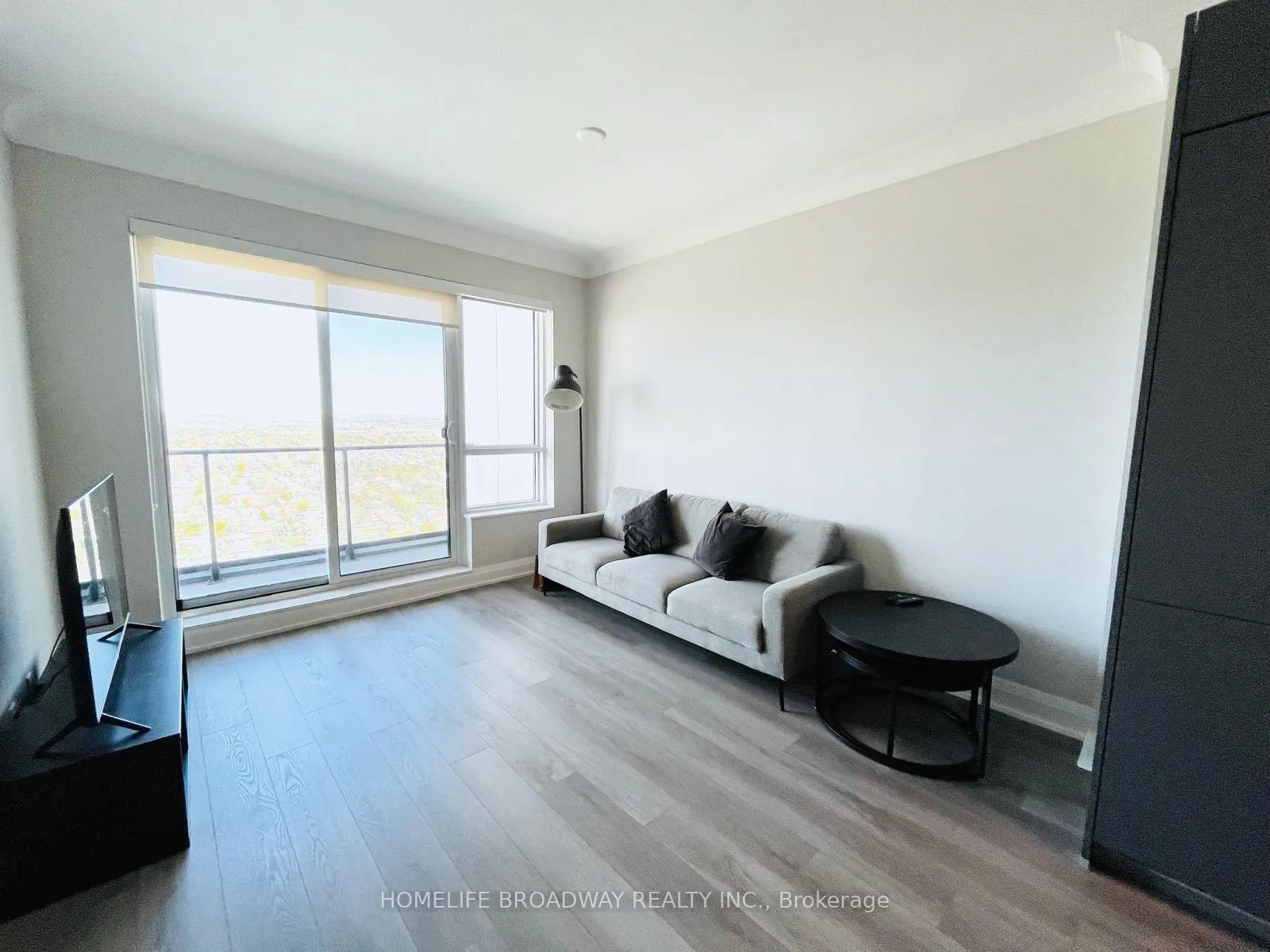 Photo 6 of Unit 3609, 8 Water Walk Drive, Markham, Unionville — HOMEH