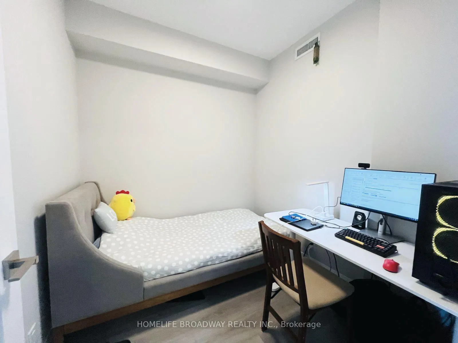 Photo 7 of Unit 3609, 8 Water Walk Drive, Markham, Unionville — HOMEH