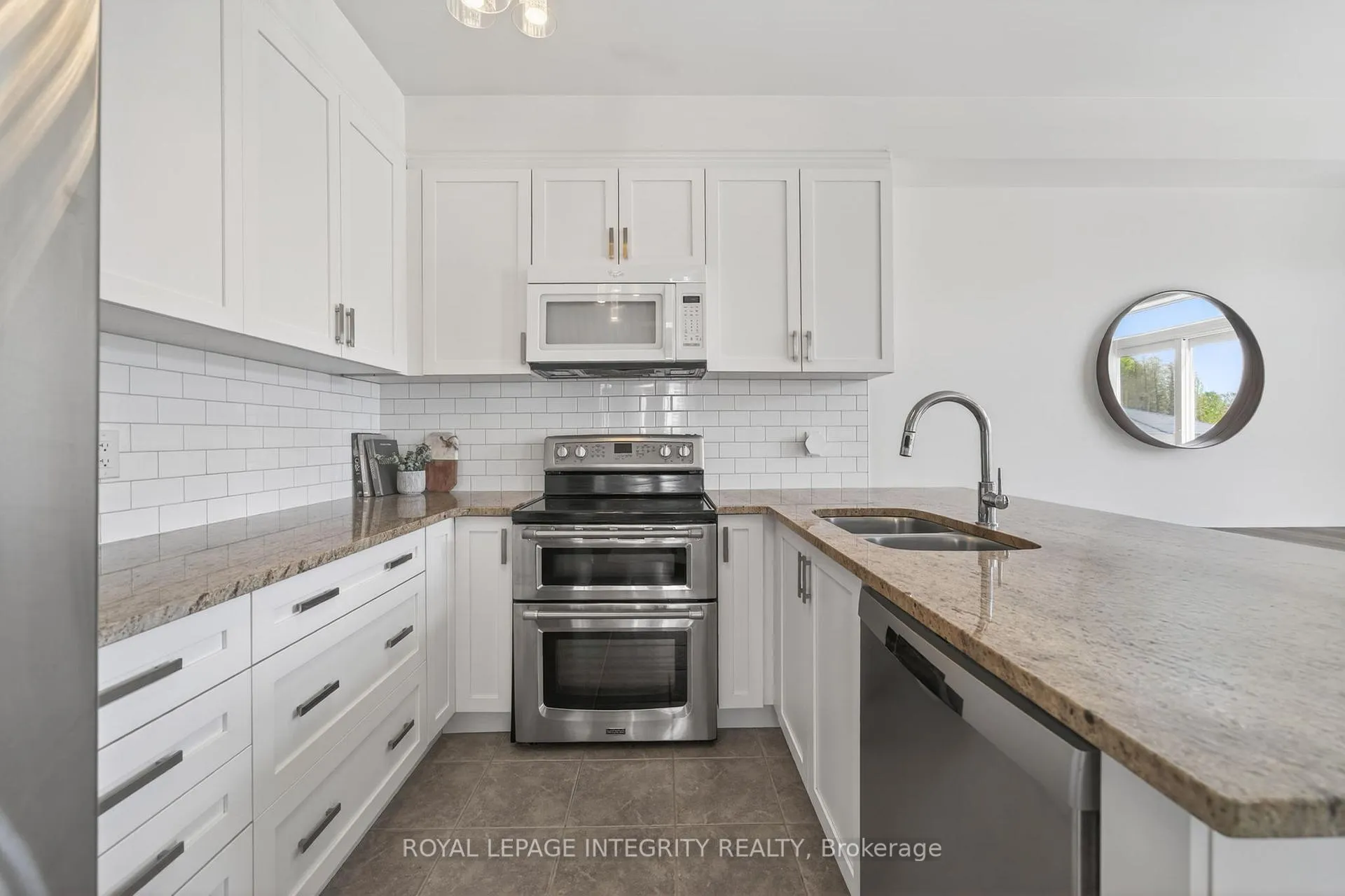 Photo 11 of 2582 Tempo Drive, North Grenville, Kemptville — HOMEH