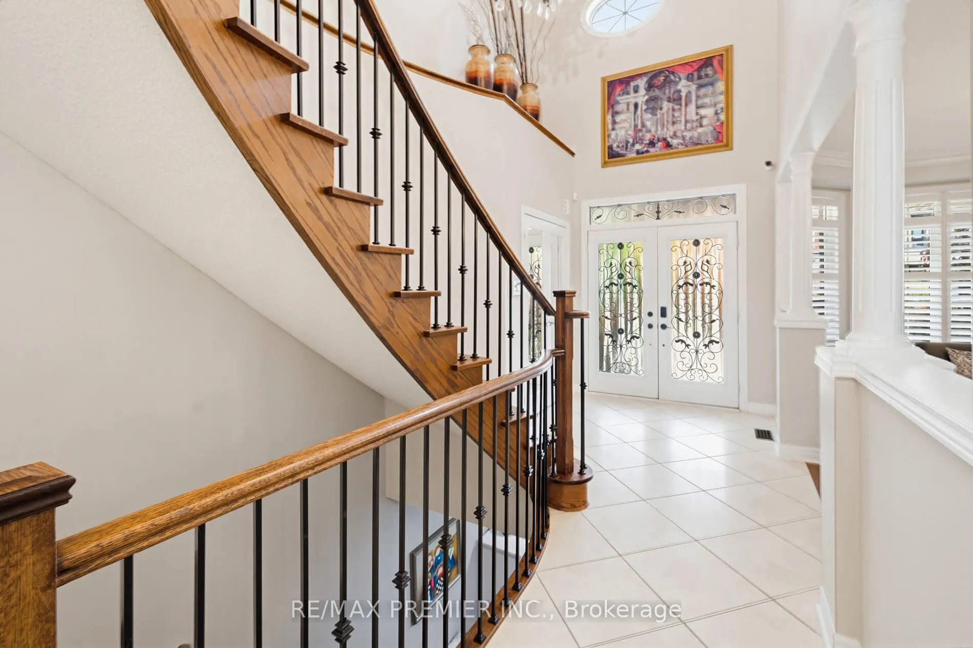 Photo 5 of 12 Acqua Drive, Vaughan, Vellore Village — HOMEH