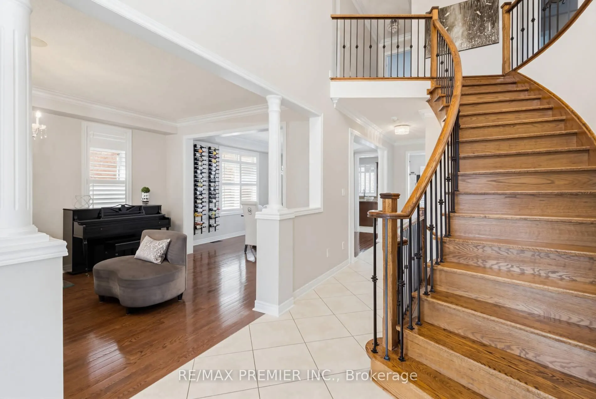 Photo 6 of 12 Acqua Drive, Vaughan, Vellore Village — HOMEH