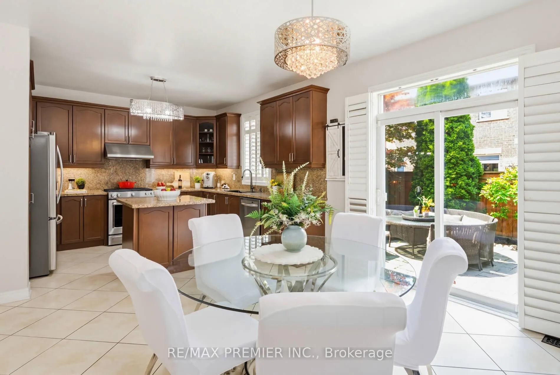 Photo 12 of 12 Acqua Drive, Vaughan, Vellore Village — HOMEH