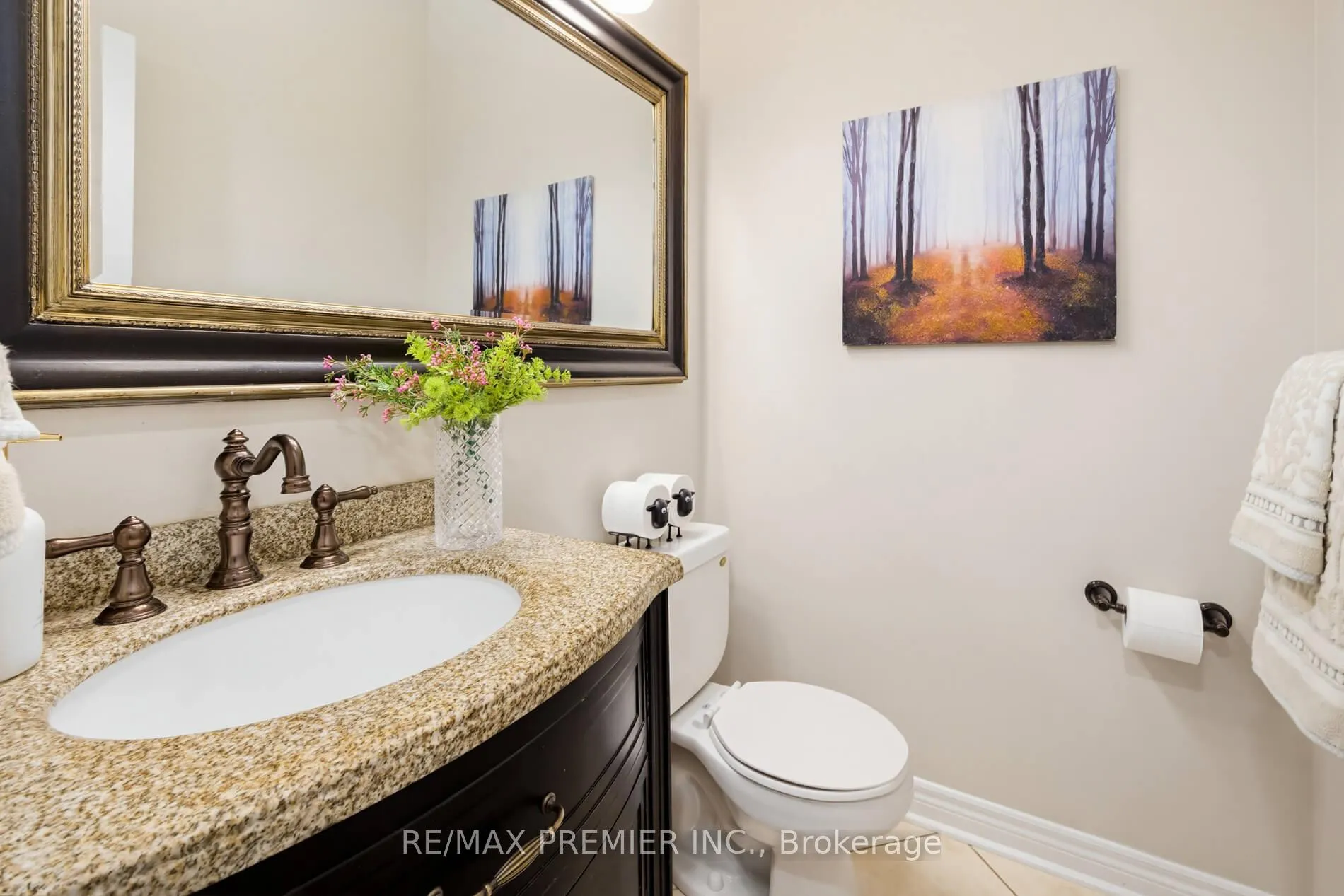 Photo 21 of 12 Acqua Drive, Vaughan, Vellore Village — HOMEH