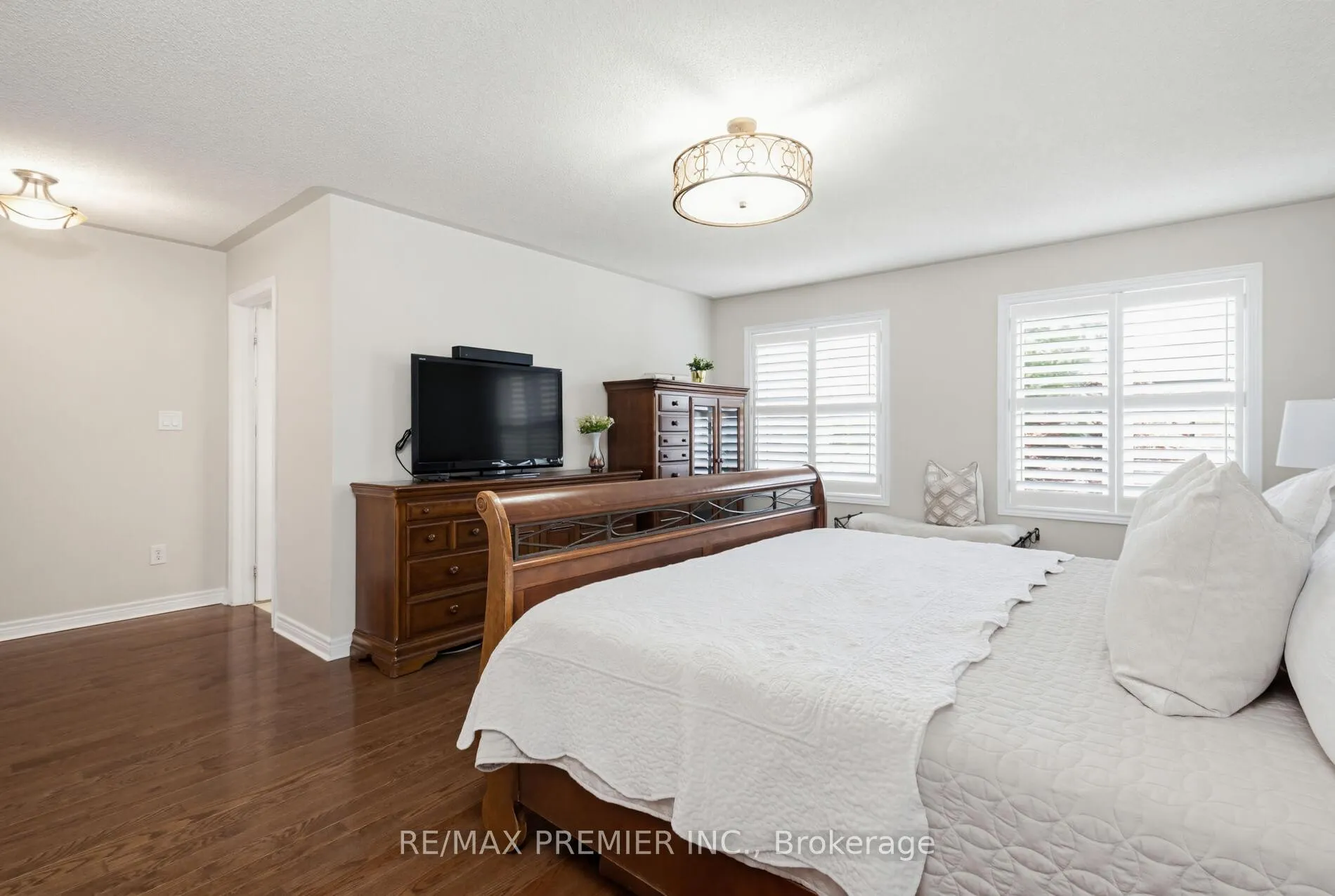 Photo 25 of 12 Acqua Drive, Vaughan, Vellore Village — HOMEH