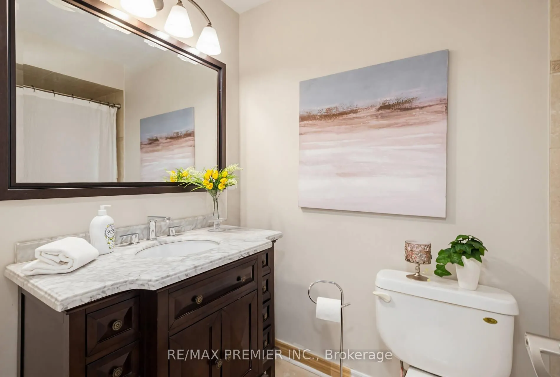 Photo 29 of 12 Acqua Drive, Vaughan, Vellore Village — HOMEH