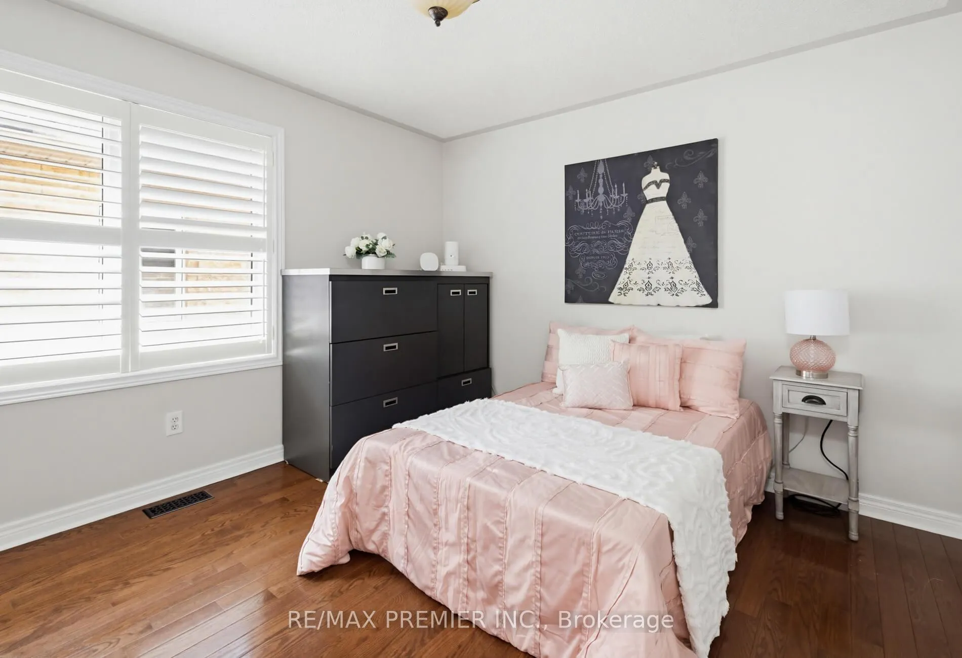 Photo 30 of 12 Acqua Drive, Vaughan, Vellore Village — HOMEH