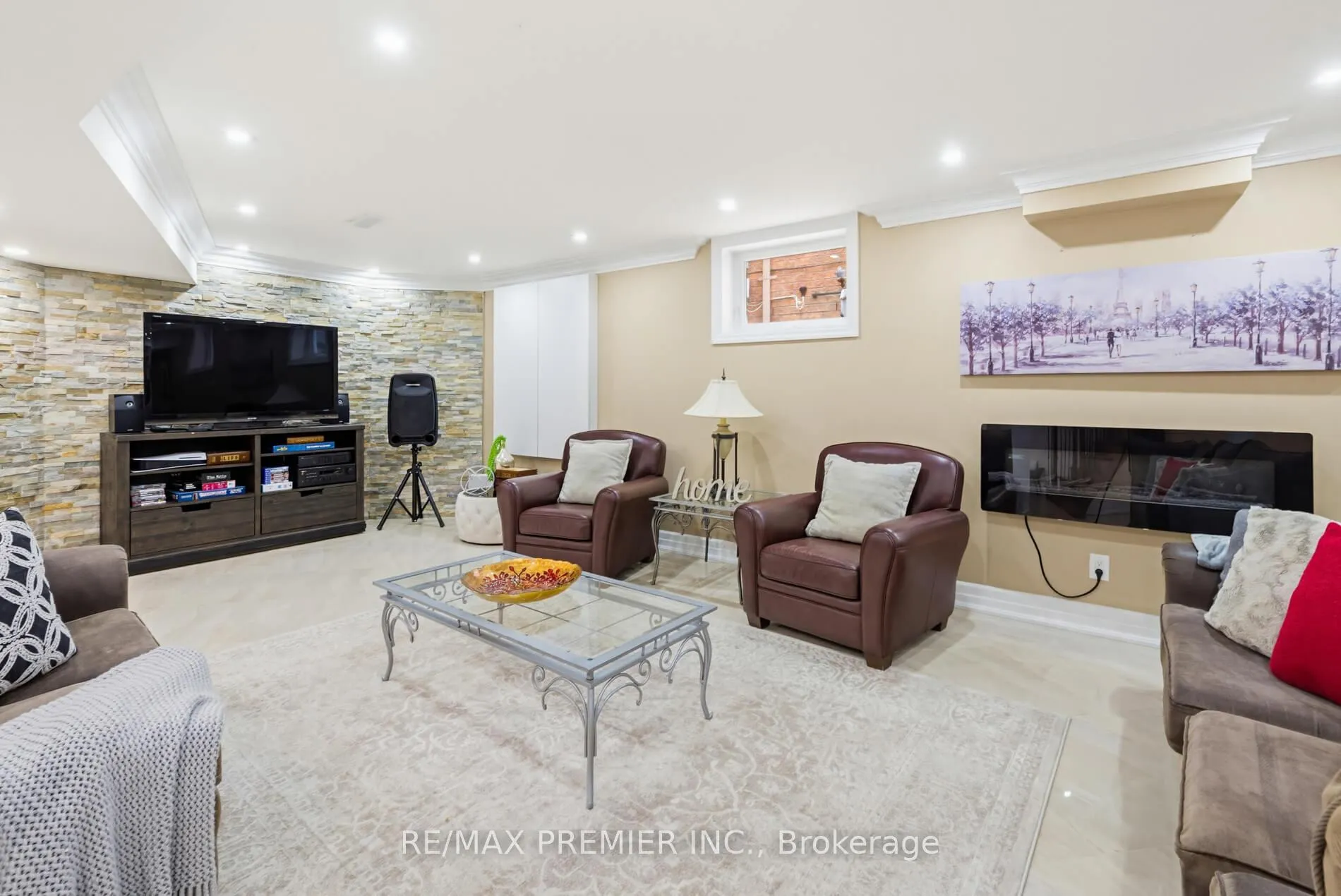 Photo 34 of 12 Acqua Drive, Vaughan, Vellore Village — HOMEH