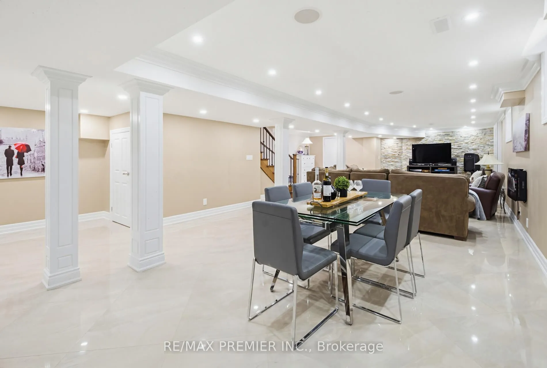 Photo 39 of 12 Acqua Drive, Vaughan, Vellore Village — HOMEH